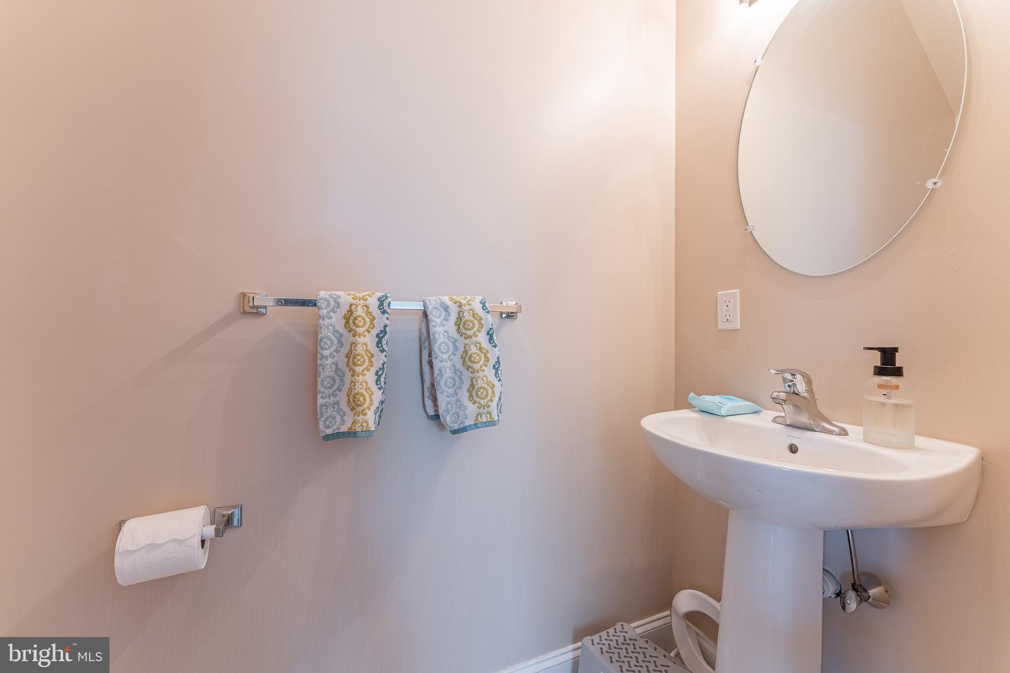 CEDAR COMMONS - Residential