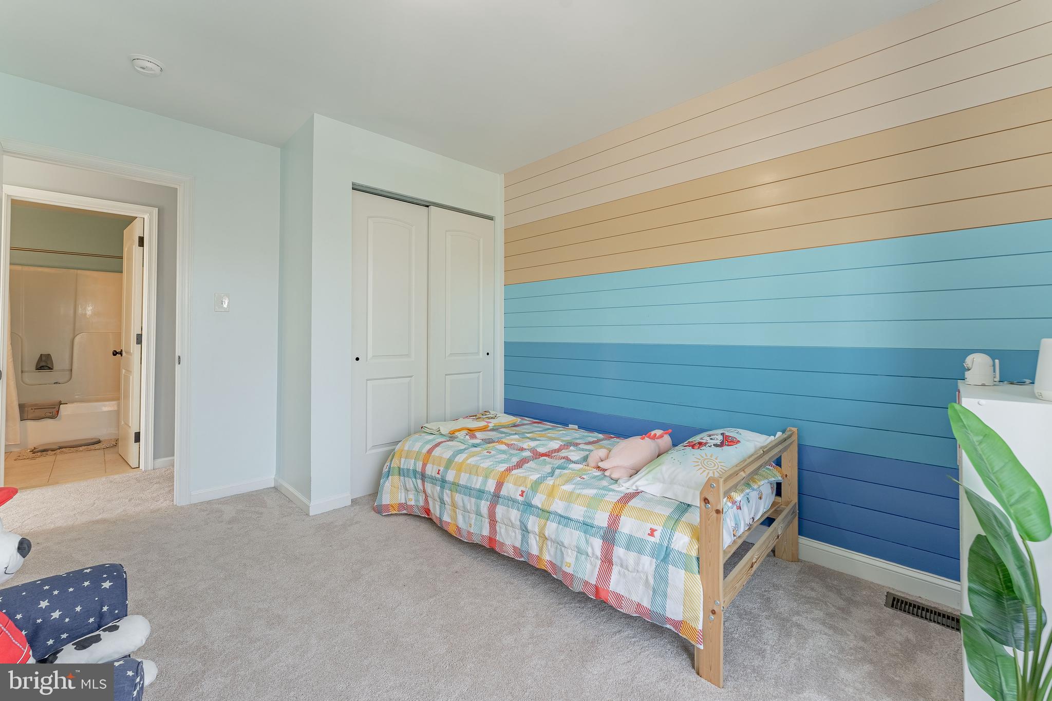 CEDAR COMMONS - Residential