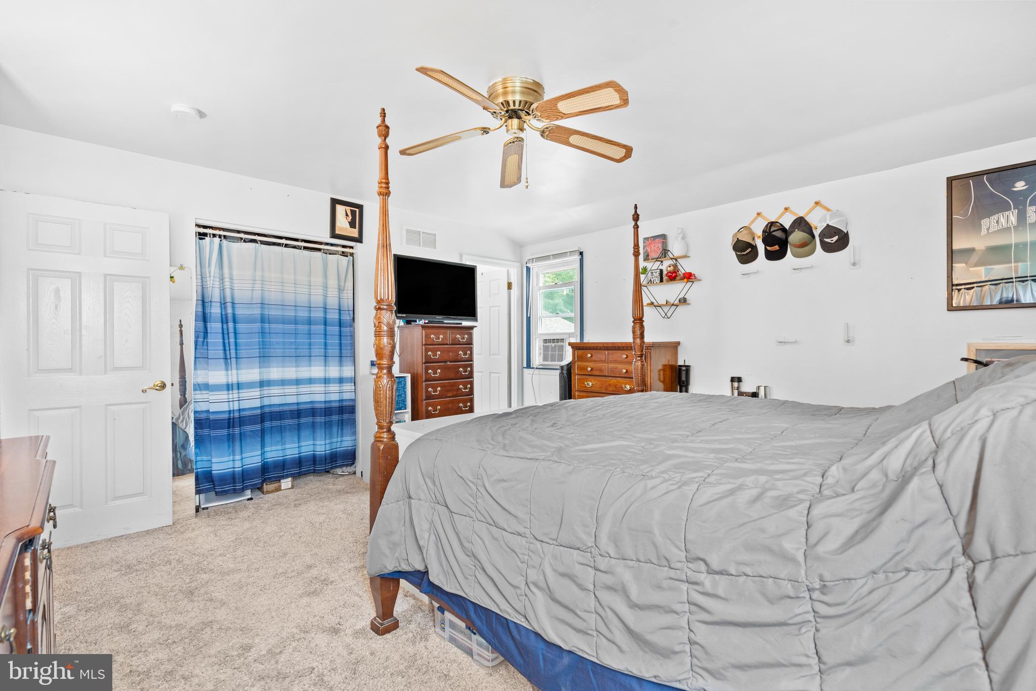 WILLOW GREENE - Residential