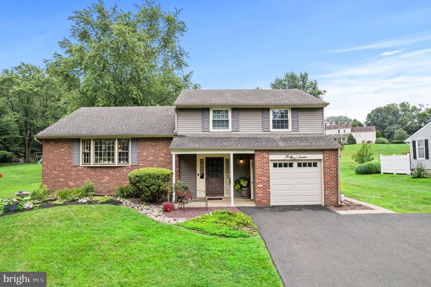 Welcome to this spacious and versatile split-level home, perfectly situated on nearly half an acre in a highly sought-after, award-winning school district. Upstairs, you’ll find three generously sized bedrooms and two full bathrooms, providing plenty of space for comfortable living. Just off the dining room is a private in-law suite that offers added flexibility, featuring a large sitting area and its full bathroom—ideal for extended family, guests, or a dedicated home office.
The fully finished basement adds even more living space, perfect for a rec room, home gym, or entertainment space. Step outside to enjoy the expansive backyard featuring a covered patio—an ideal spot for entertaining or relaxing in your own outdoor oasis. The yard is beautifully landscaped with established perennial gardens that add color and curb appeal throughout the seasons. With a flexible layout, generous indoor and outdoor space, and a prime location, this home is a true gem and is ready to meet a variety of lifestyle needs.
Don’t miss your chance to see this one in person—join us at the open house and discover all the space, flexibility, and charm this home has to offer!