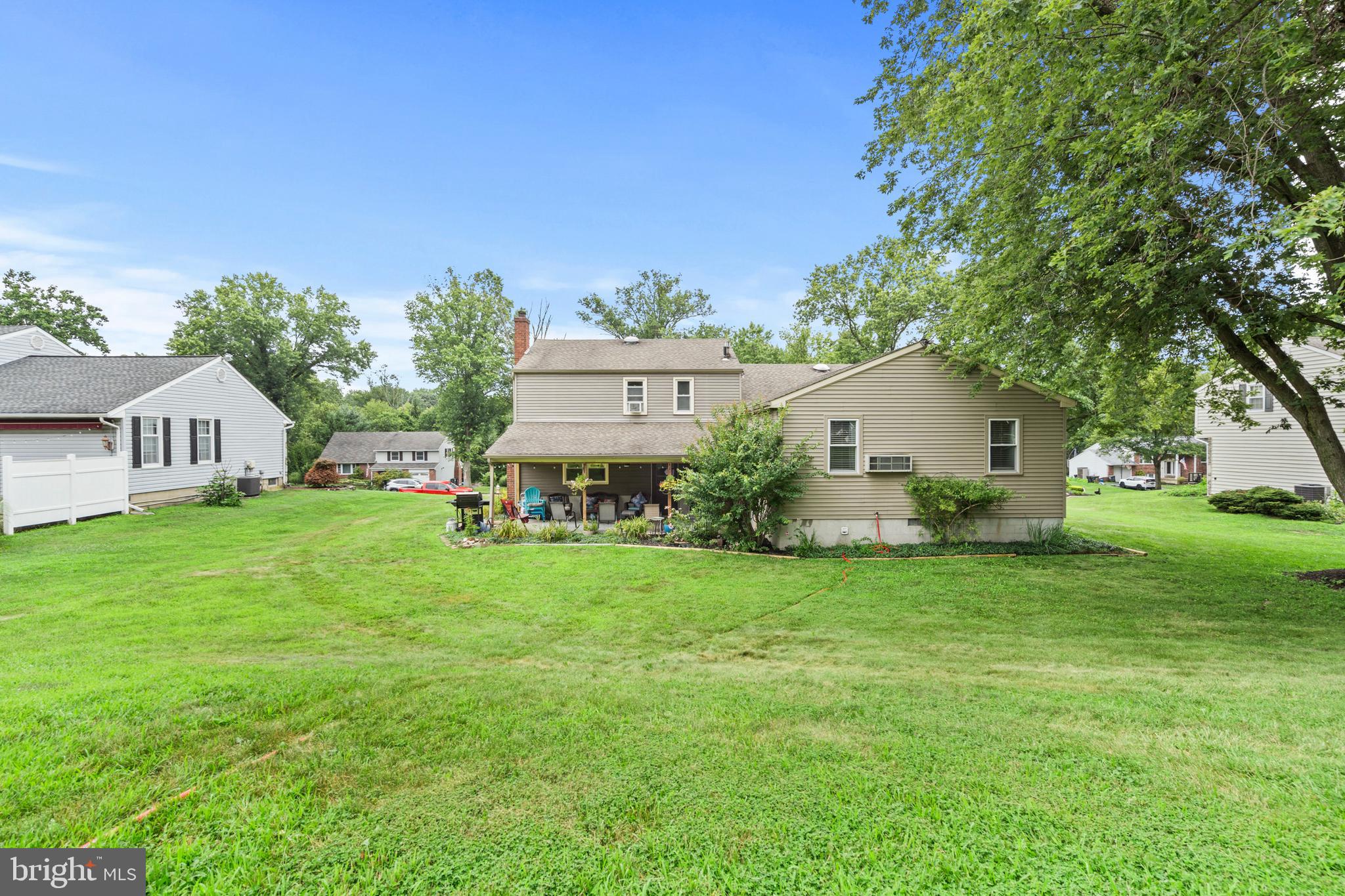 WILLOW GREENE - Residential