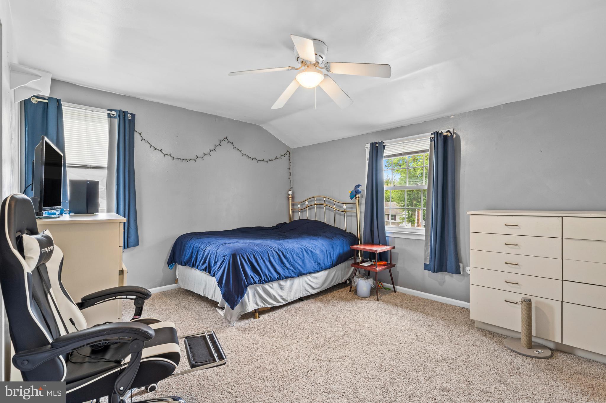 WILLOW GREENE - Residential