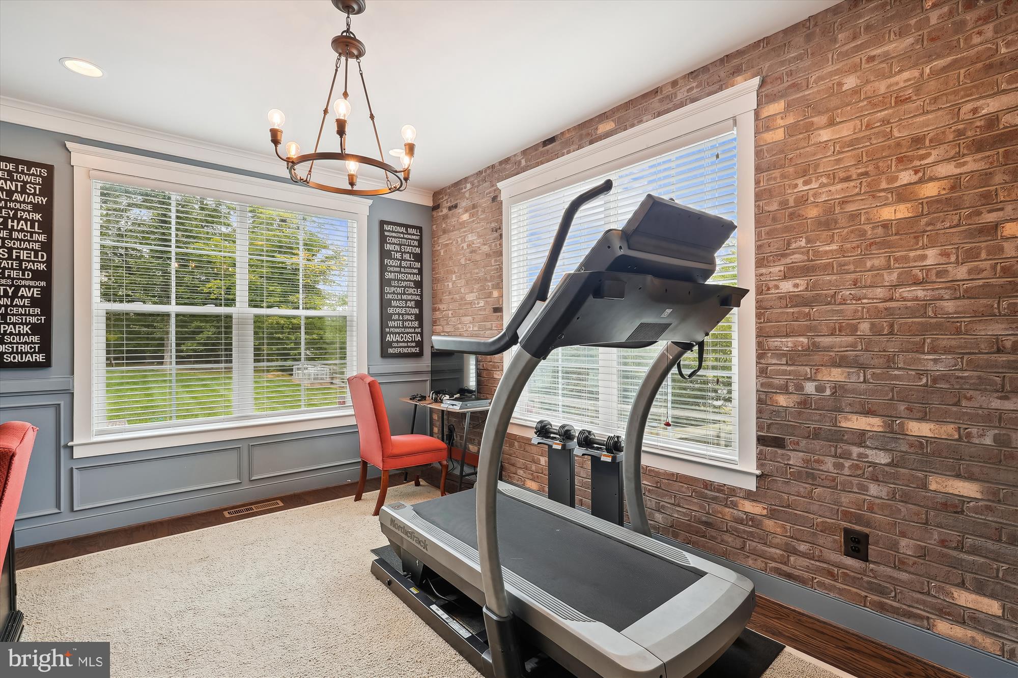 WARNER - Residential