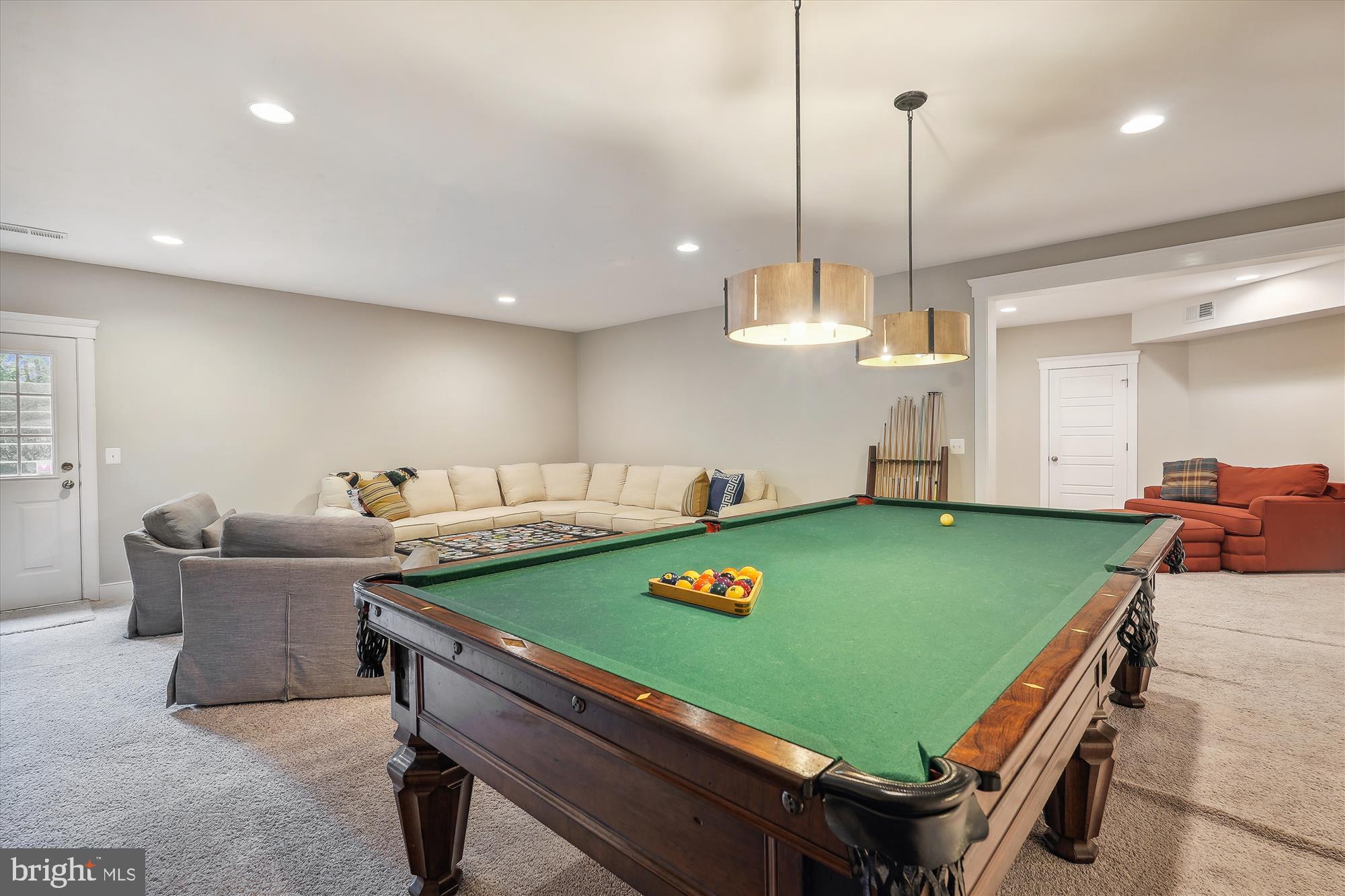 WARNER - Residential