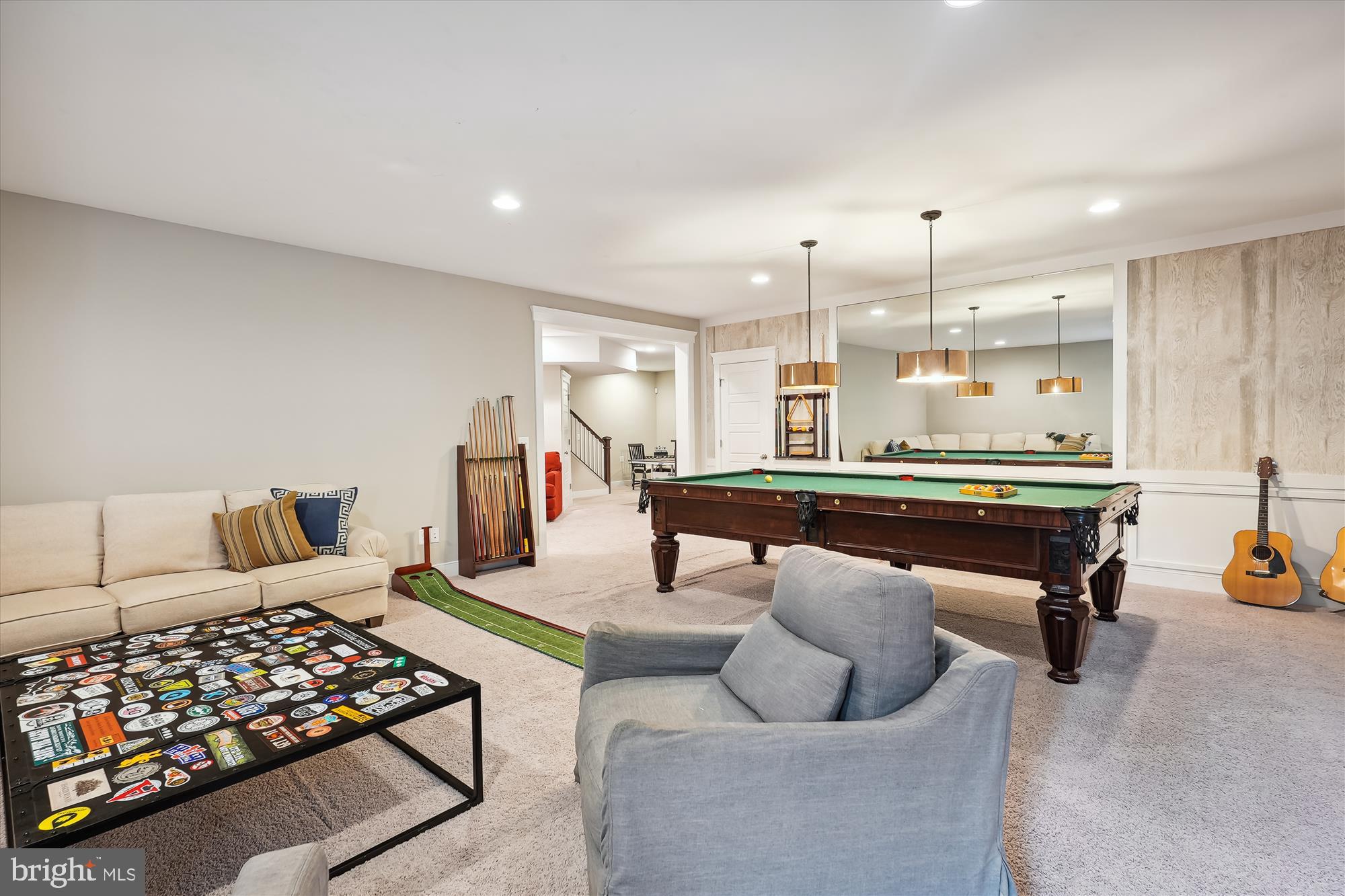 WARNER - Residential