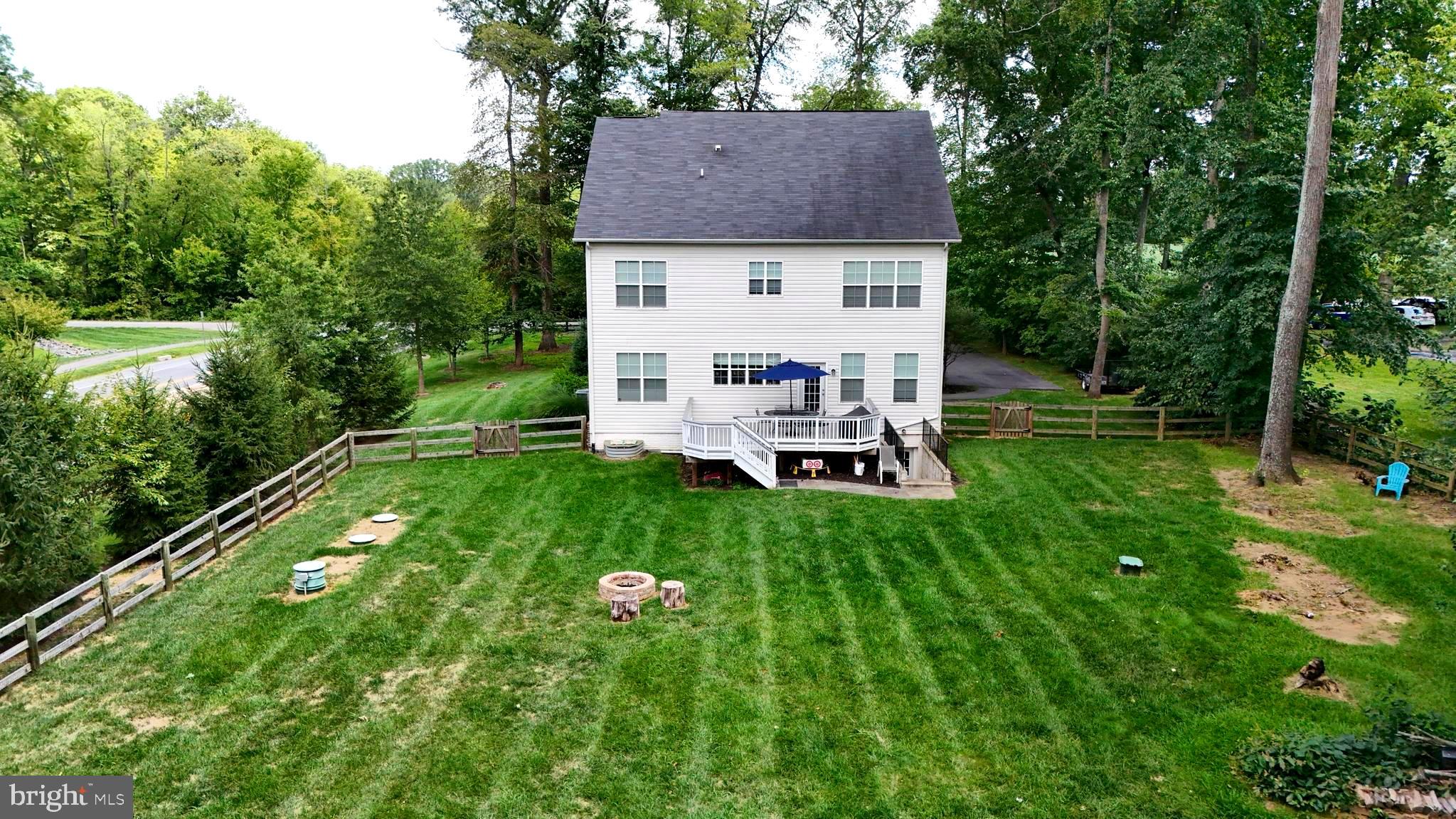 WARNER - Residential