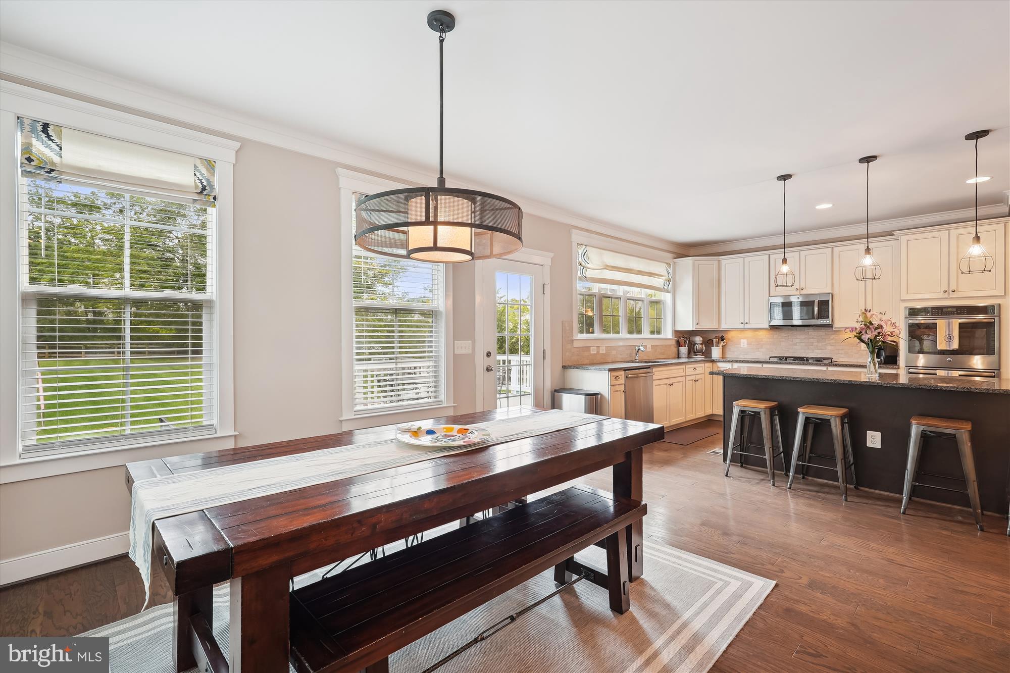 WARNER - Residential