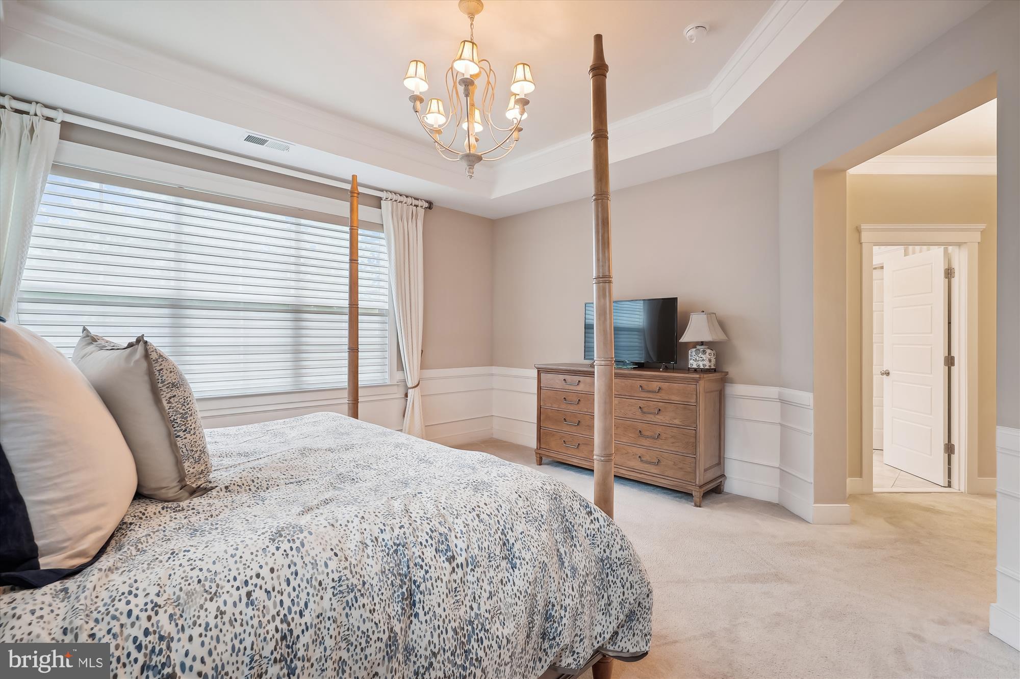 WARNER - Residential