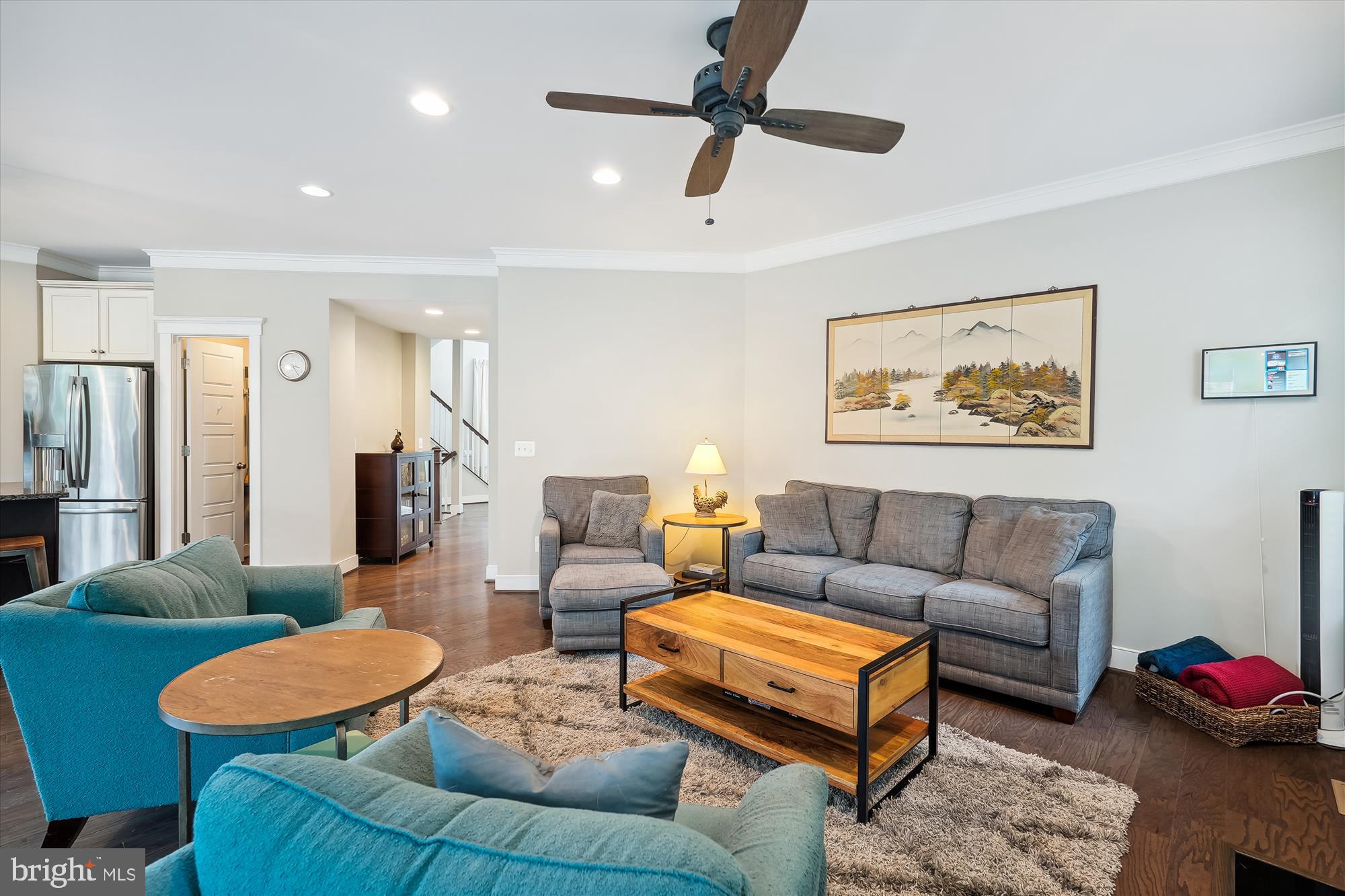 WARNER - Residential