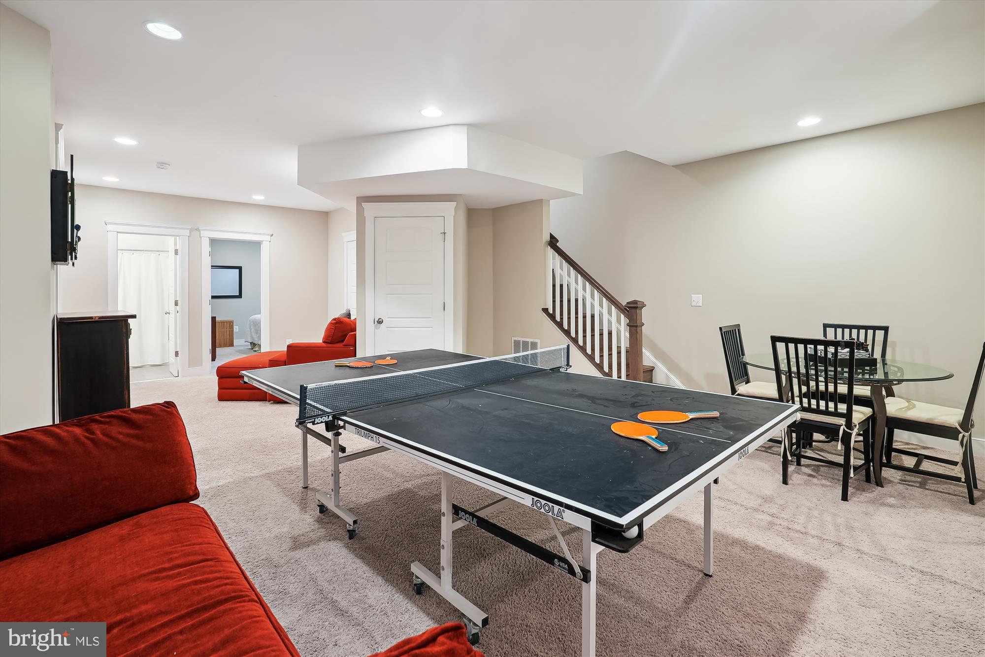 WARNER - Residential