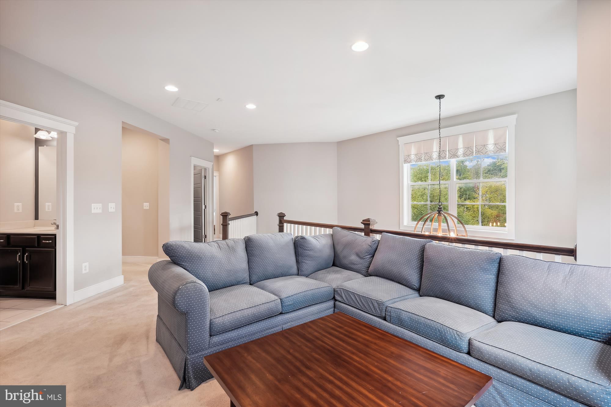 WARNER - Residential