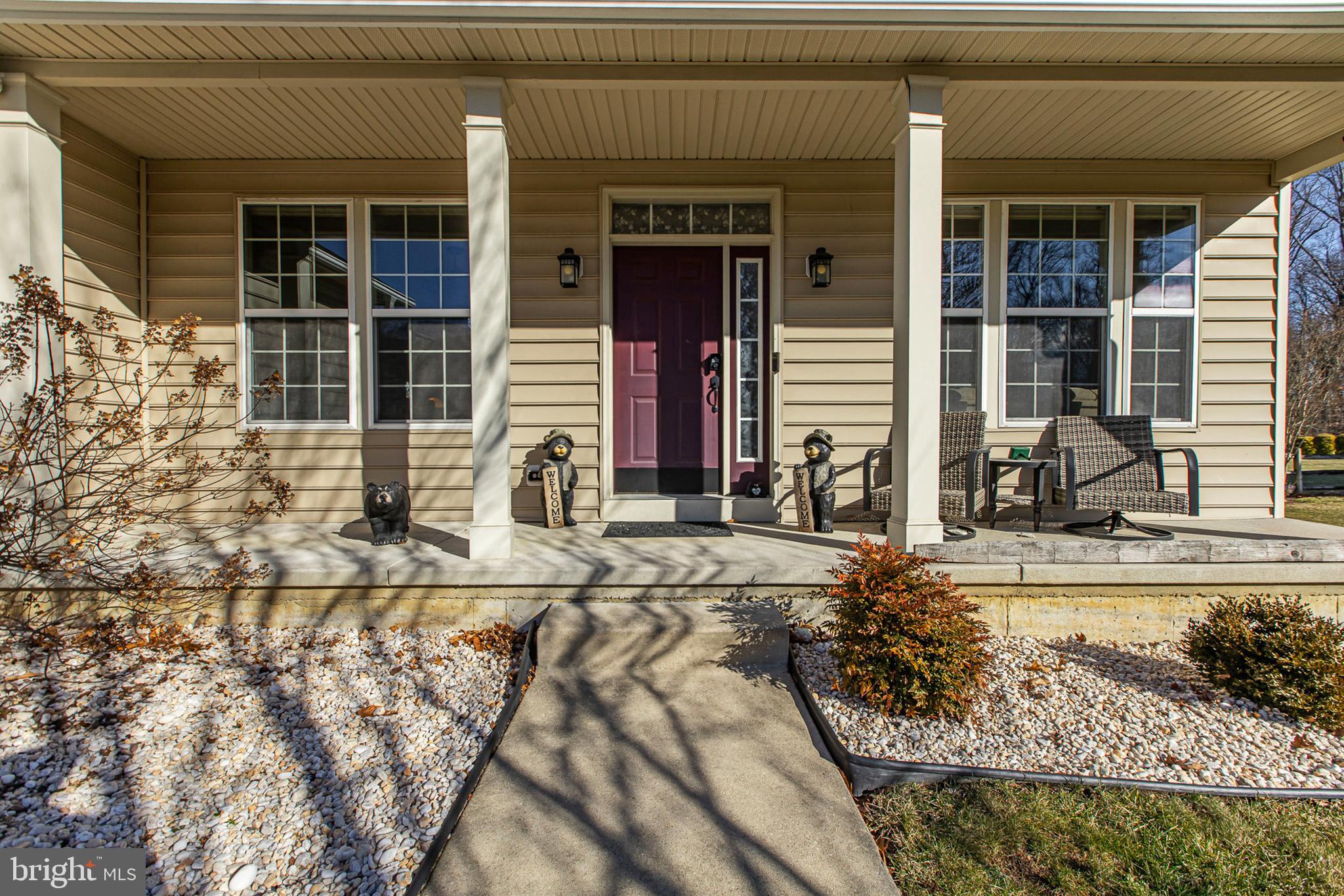 1207 GLOSSY IBIS COURT
