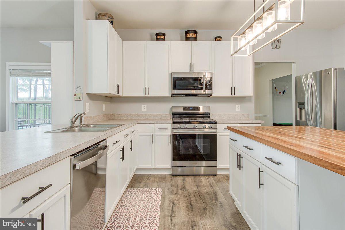 ST JAMES VILLAGE NORTH - Residential