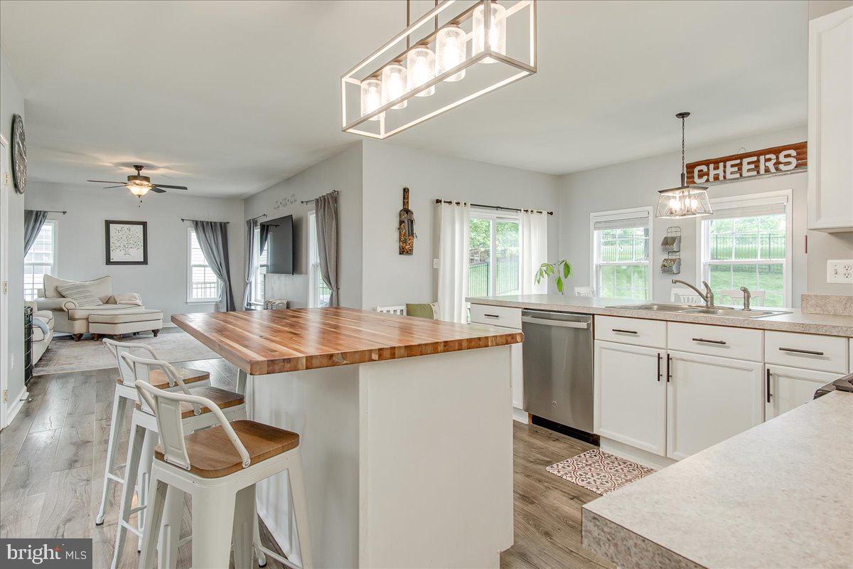 ST JAMES VILLAGE NORTH - Residential