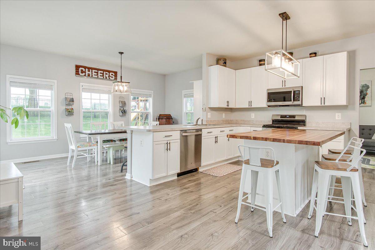 ST JAMES VILLAGE NORTH - Residential