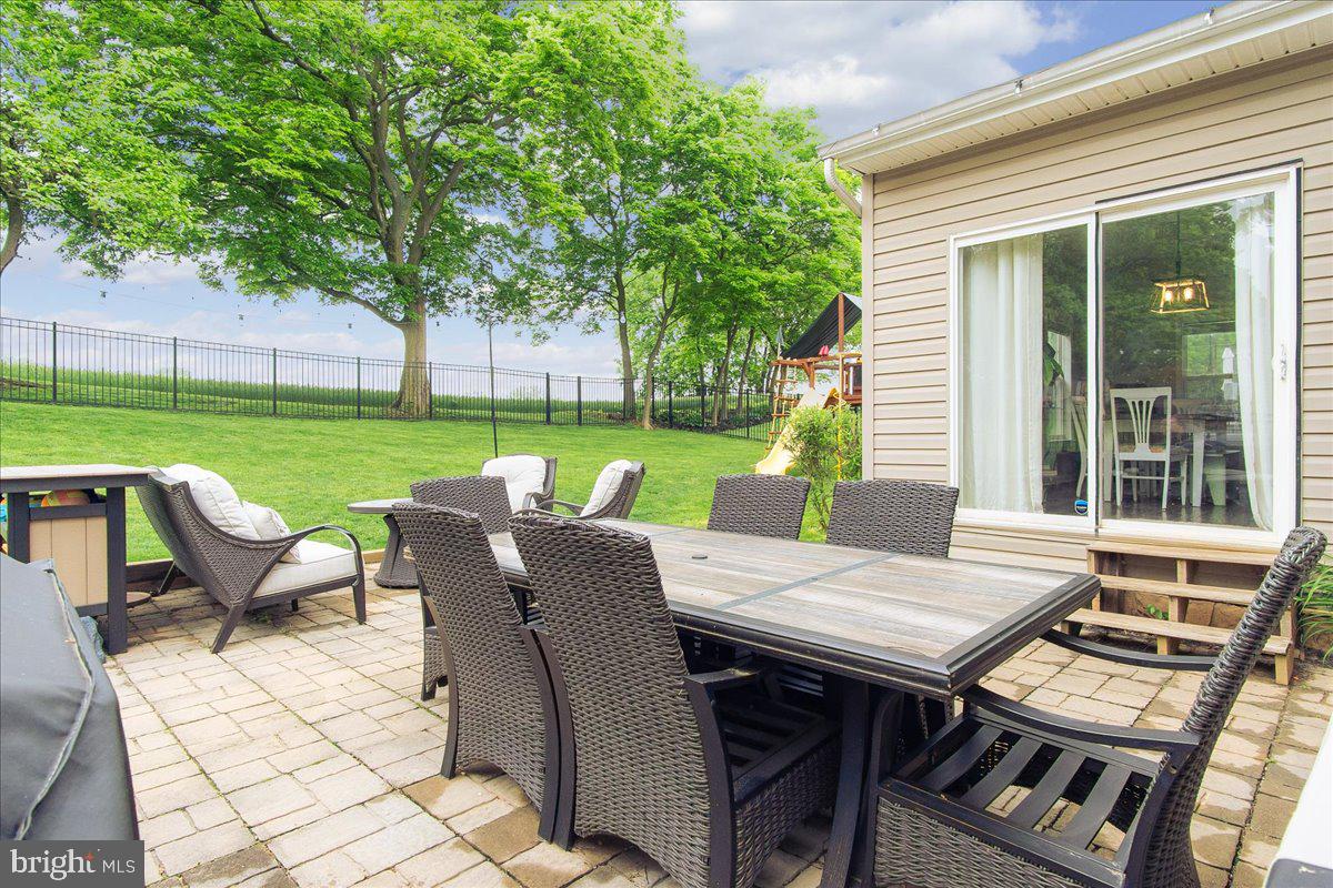 ST JAMES VILLAGE NORTH - Residential