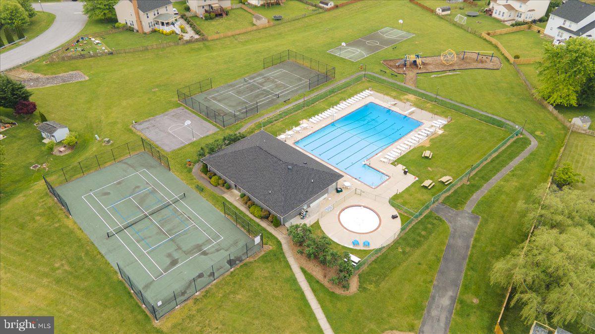 ST JAMES VILLAGE NORTH - Residential