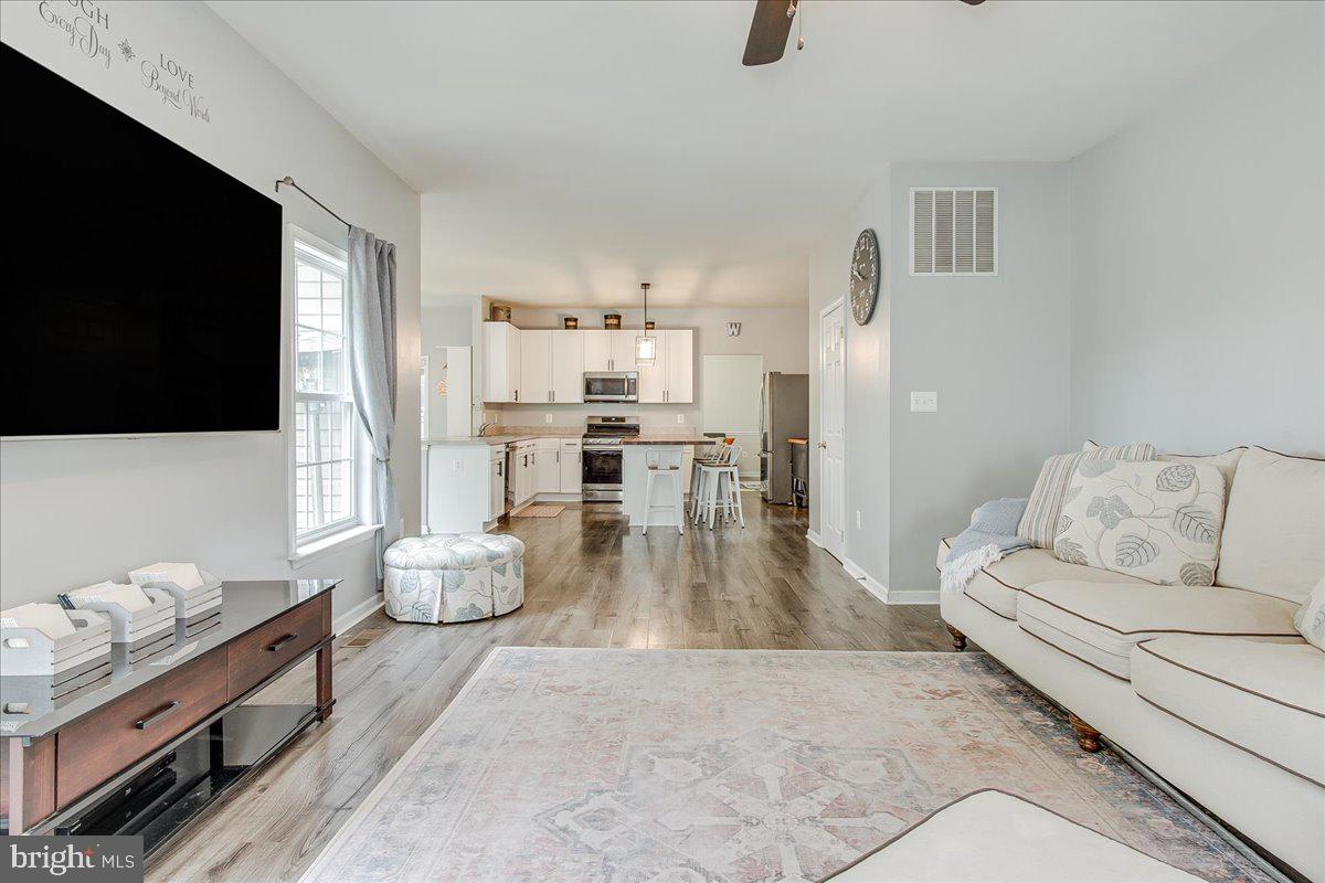 ST JAMES VILLAGE NORTH - Residential