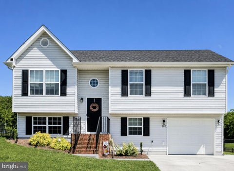 Homes For Rent - 100 Kaleigh Drive<br/> Shenandoah County, MAURERTOWN, VA 22644