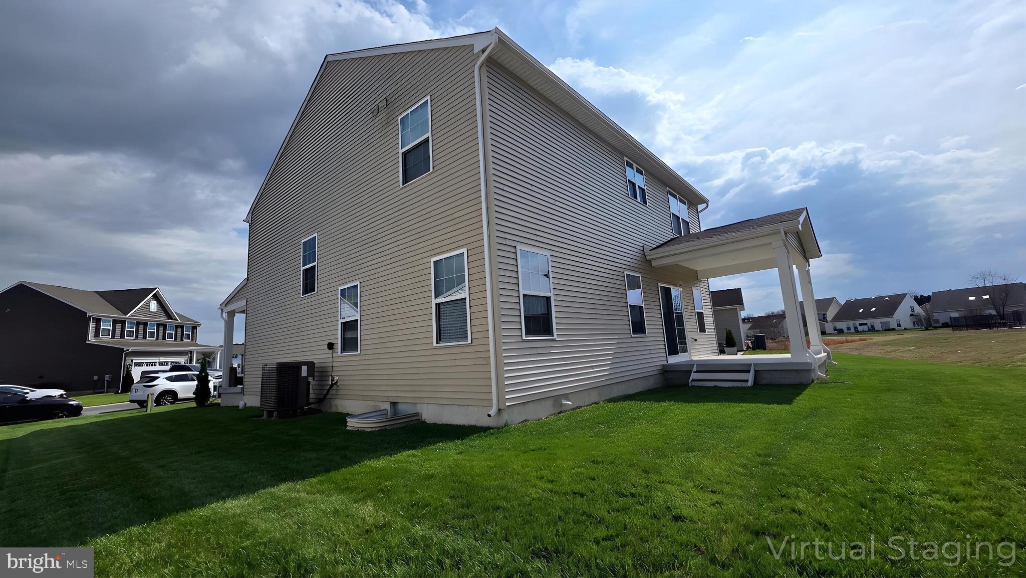 WOOD CREEK GOLF COMM - Residential