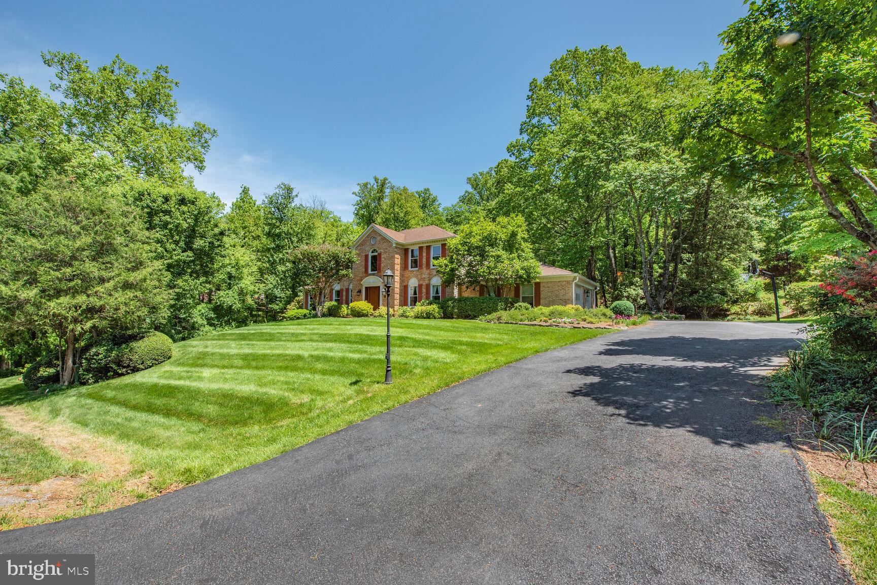981 OLD HOLLY DRIVE