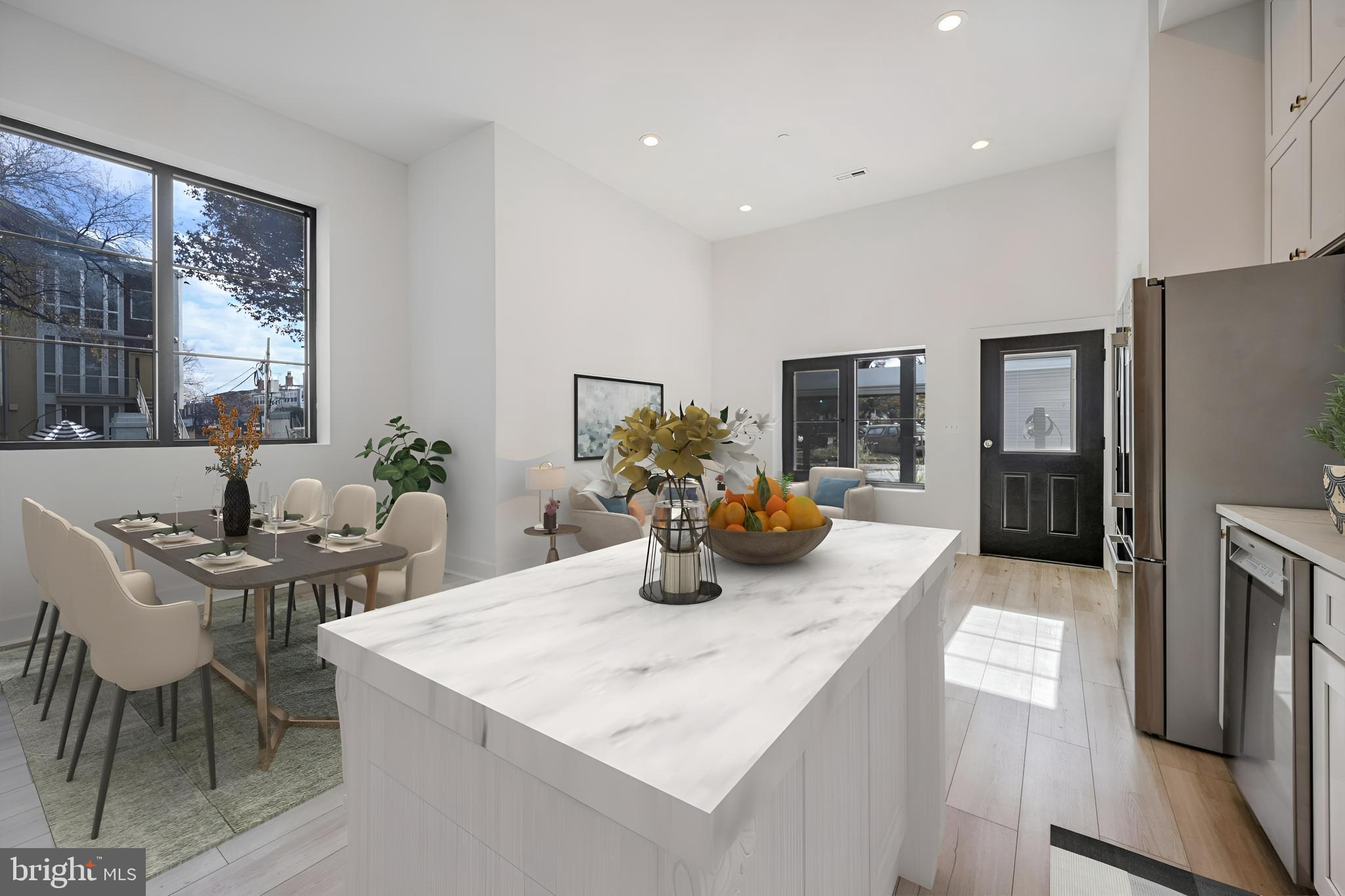 1619 ISHERWOOD STREET NE 2