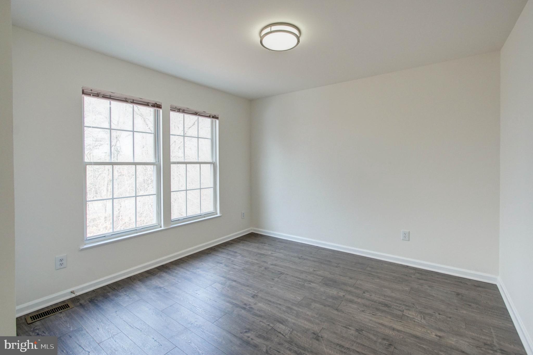 OLD MILL - Residential