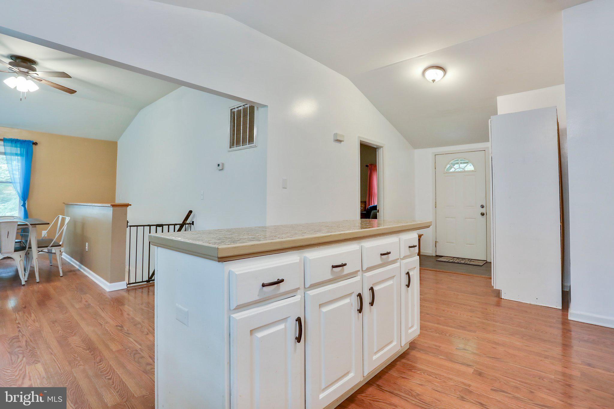 POTOMAC WOODS - Residential