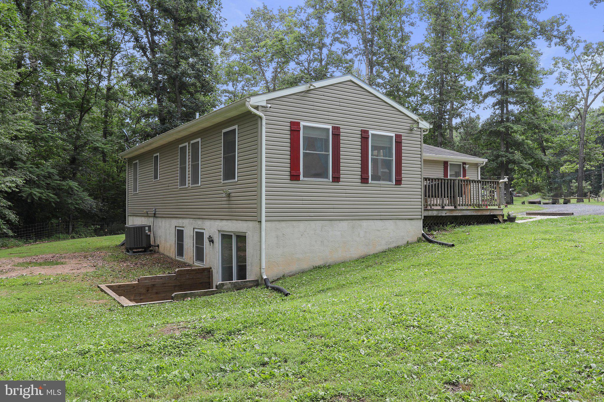 POTOMAC WOODS - Residential