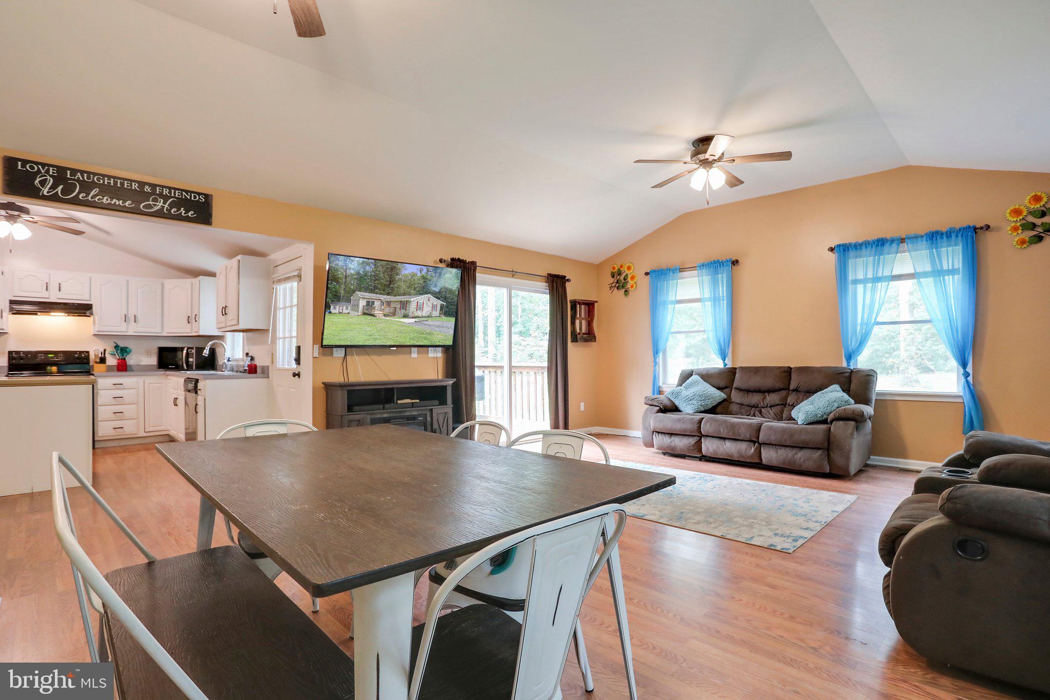 POTOMAC WOODS - Residential