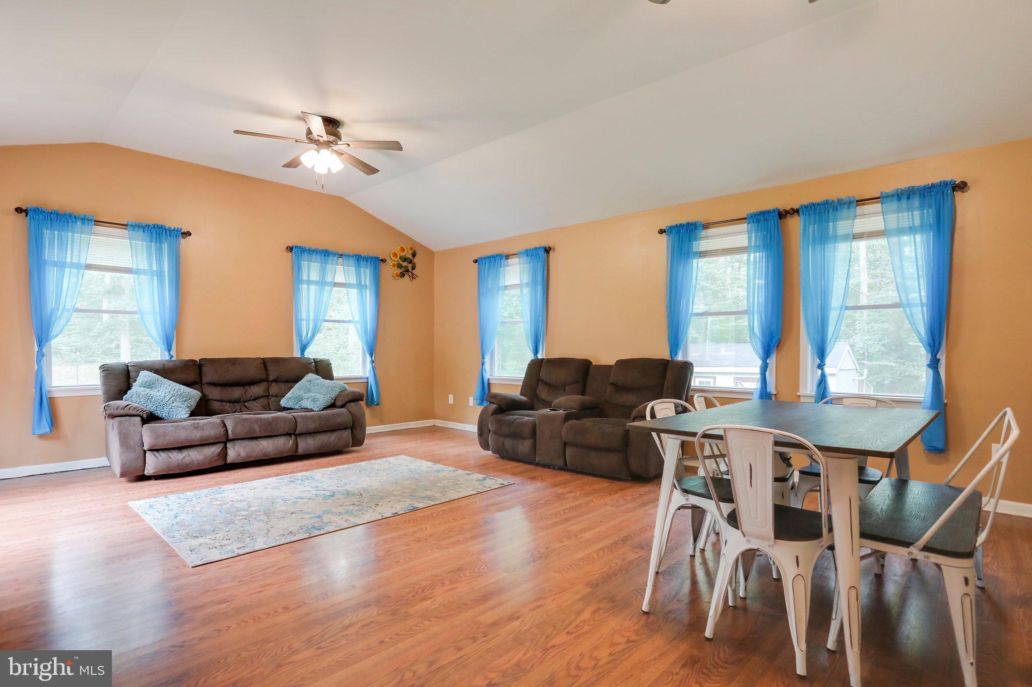 POTOMAC WOODS - Residential