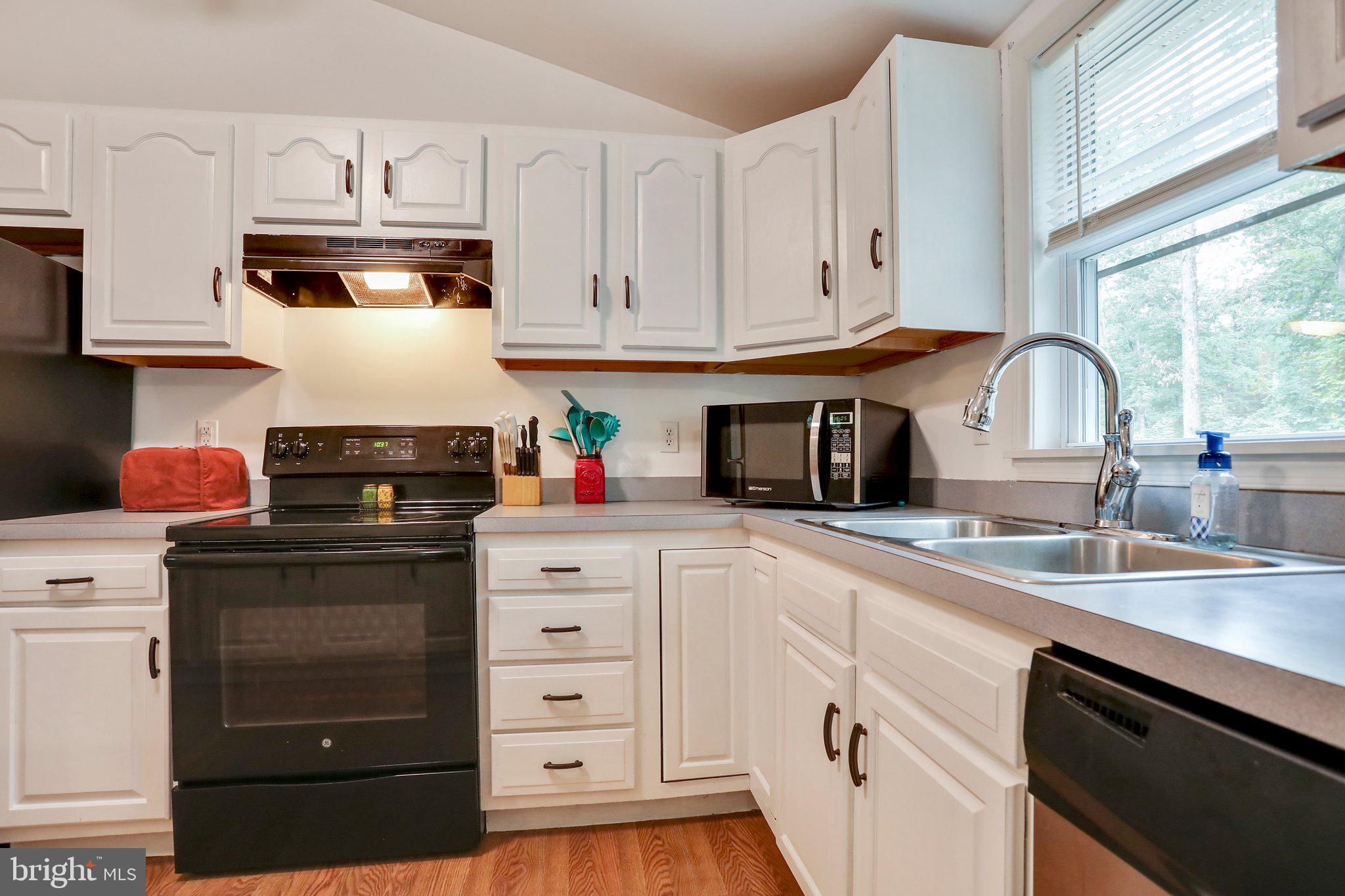 POTOMAC WOODS - Residential