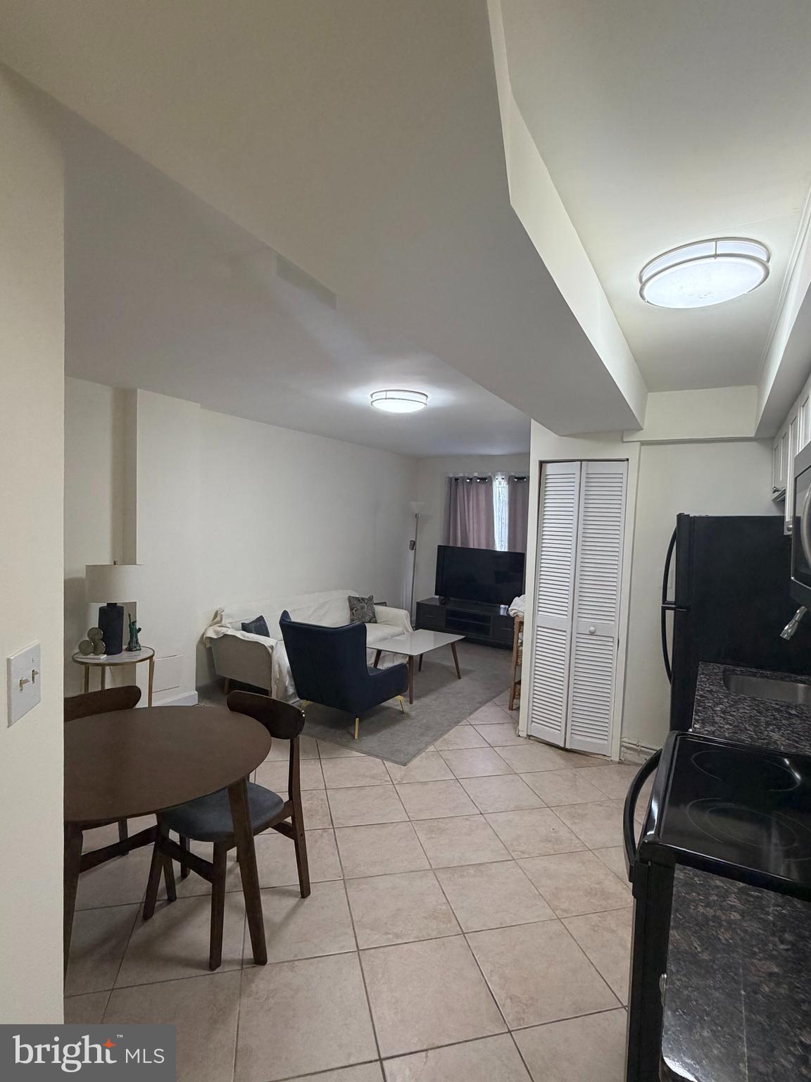 978 MOUNT OLIVET ROAD NE 1
