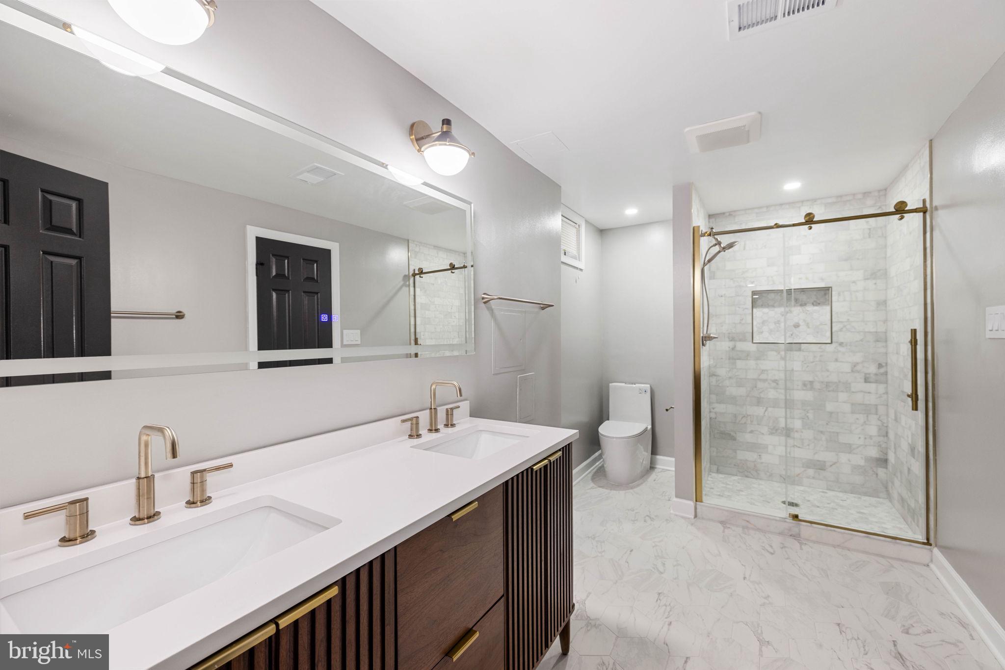 FAIRFAX CLUB ESTATES - Residential Lease