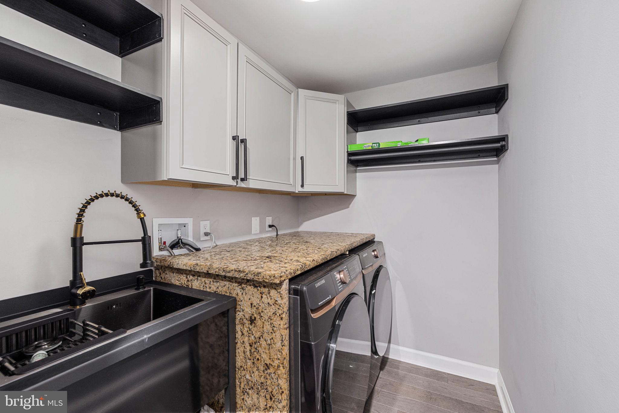 FAIRFAX CLUB ESTATES - Residential Lease