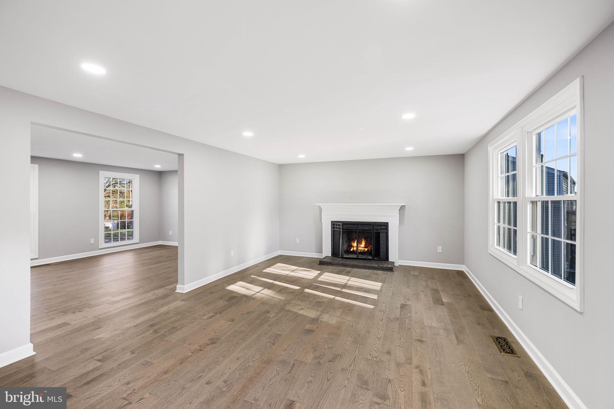 FAIRFAX CLUB ESTATES - Residential Lease