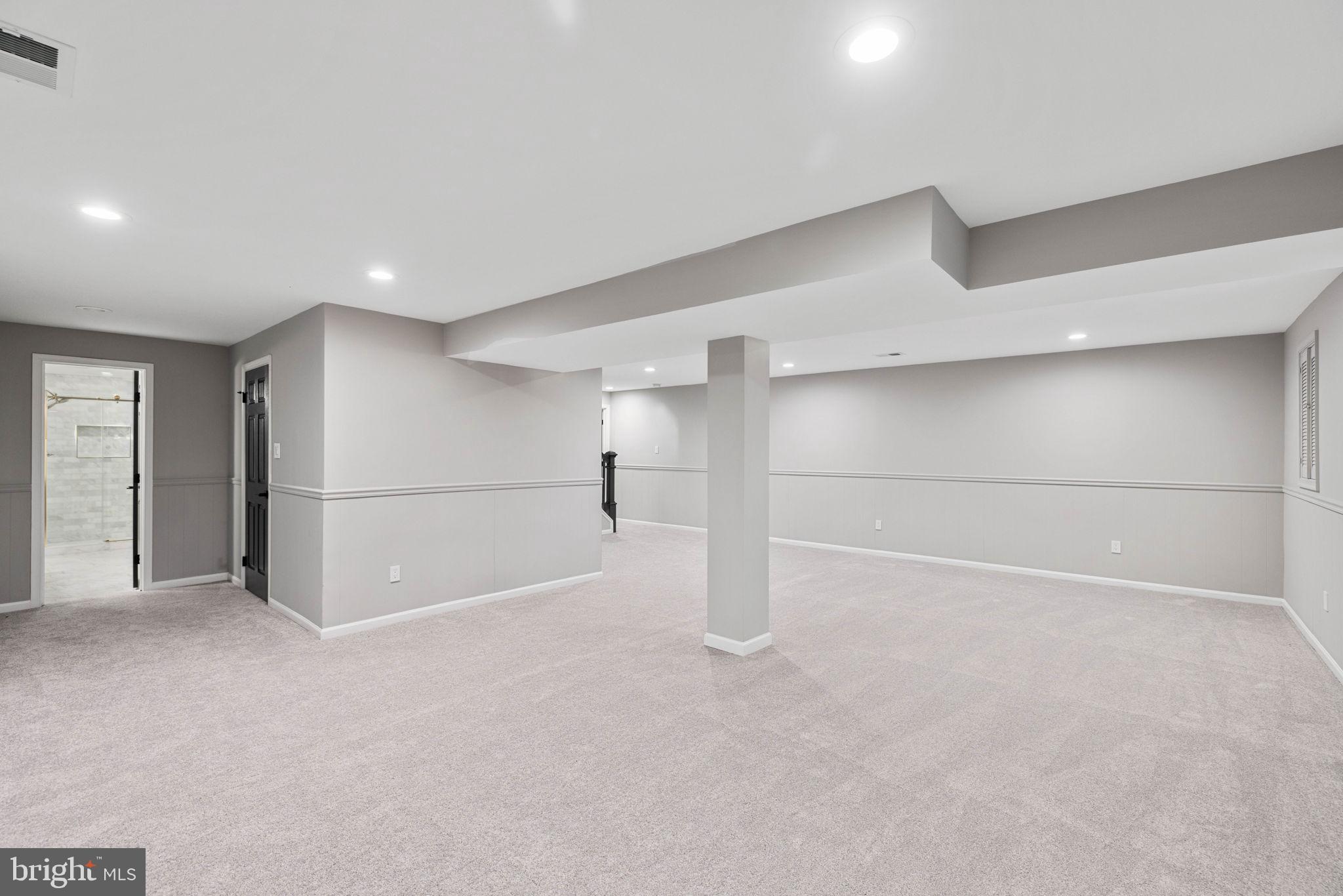 FAIRFAX CLUB ESTATES - Residential Lease