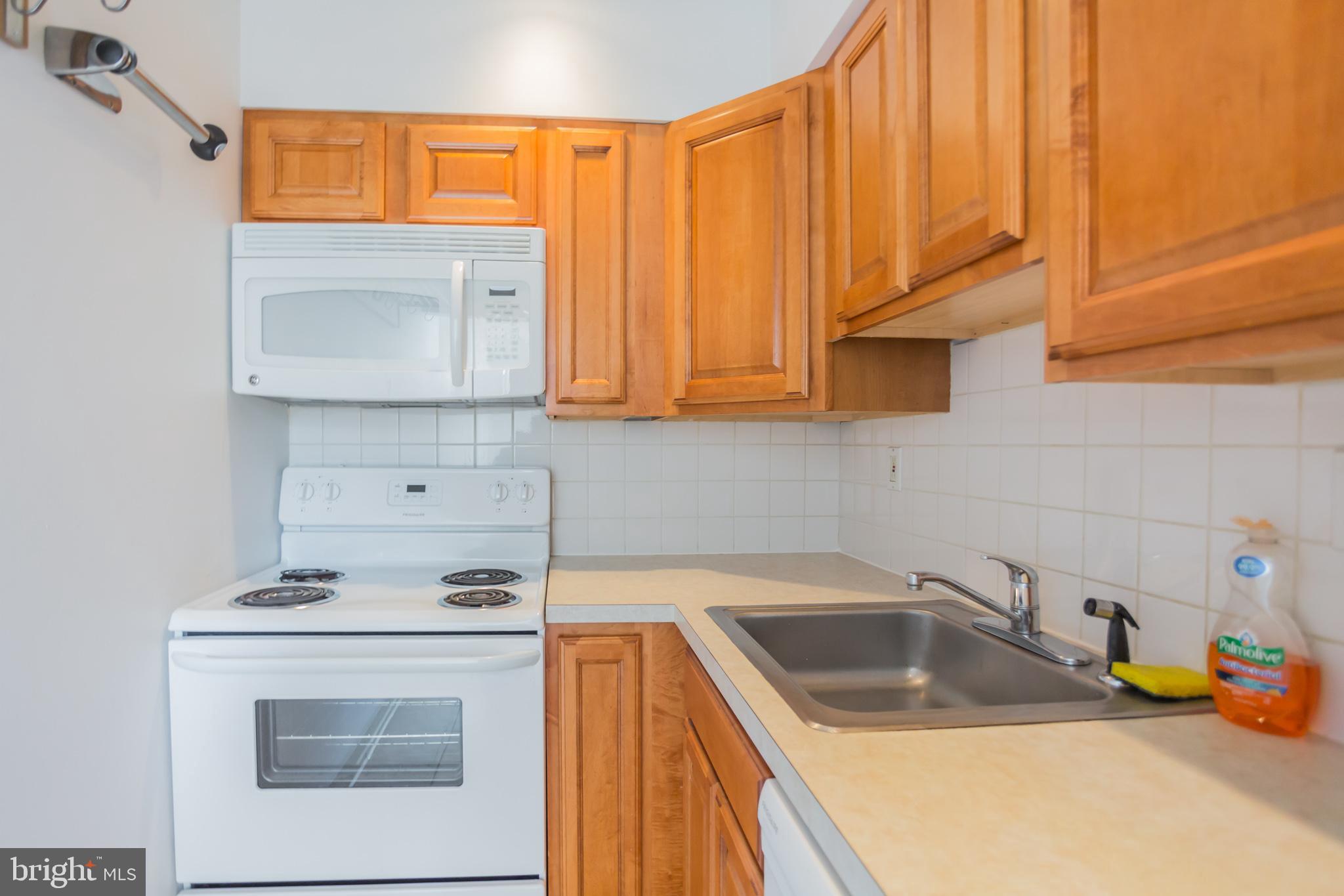 RITTENHOUSE SQUARE - Residential Lease