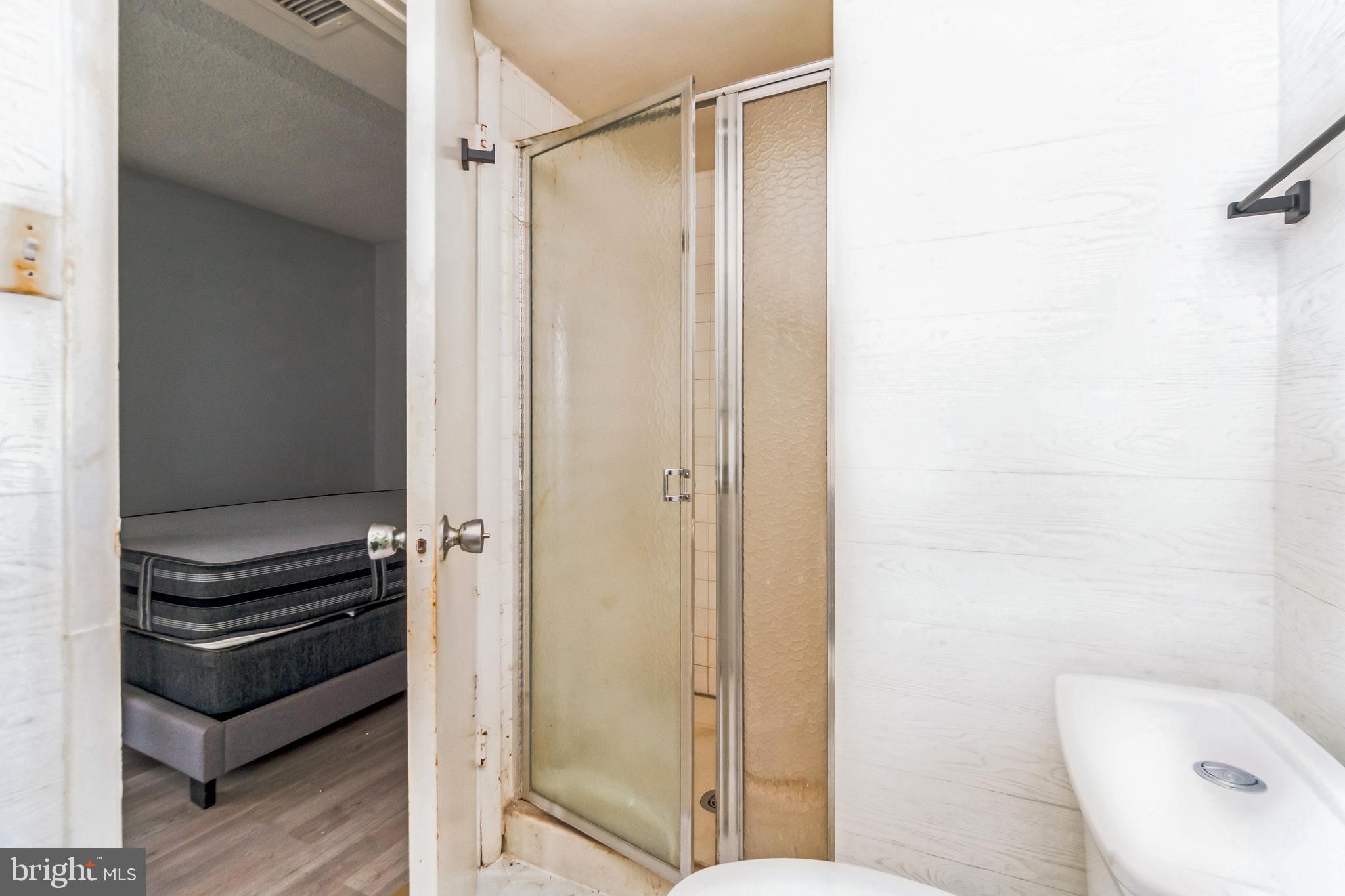 RACQUET CLUB - Residential