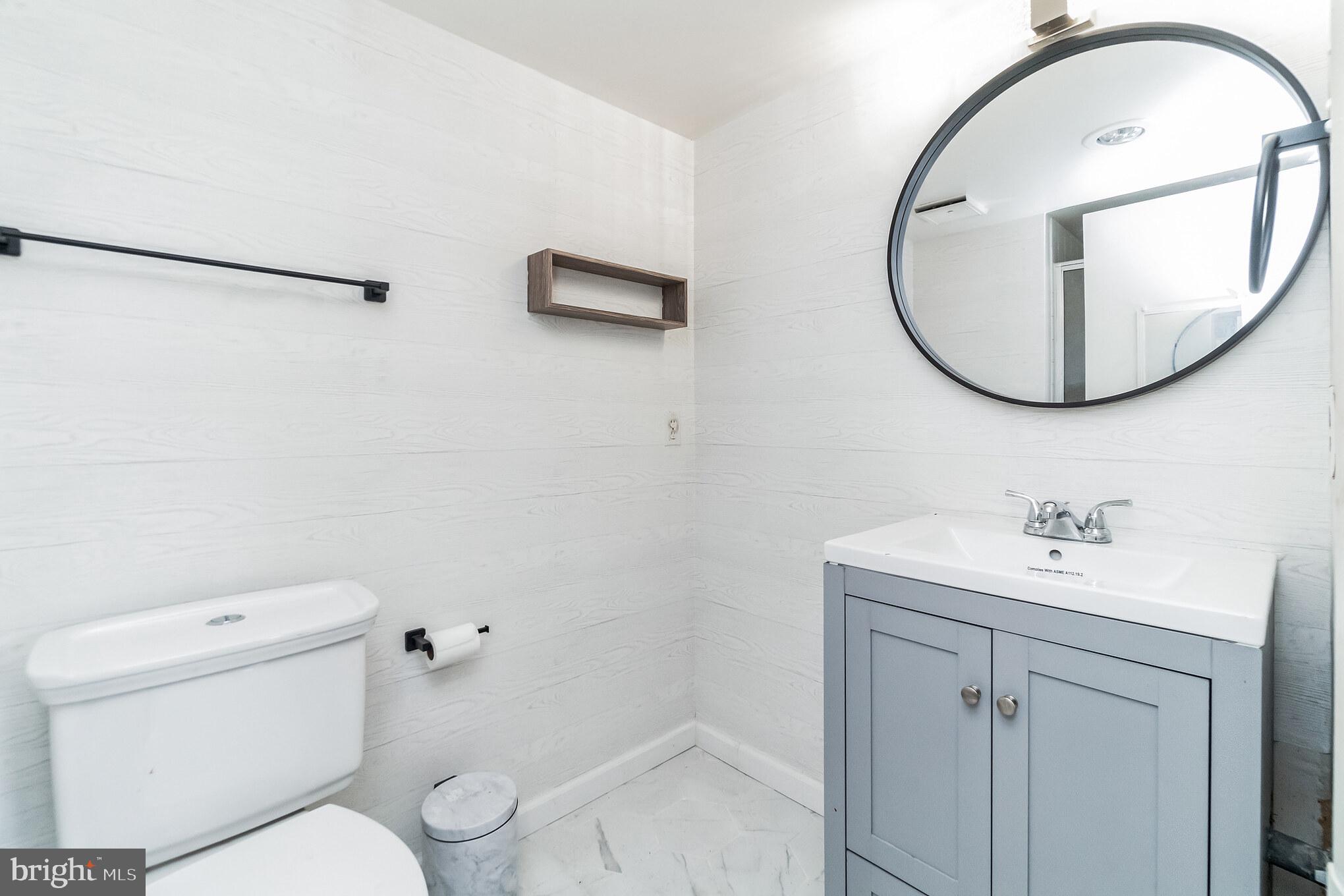 RACQUET CLUB - Residential