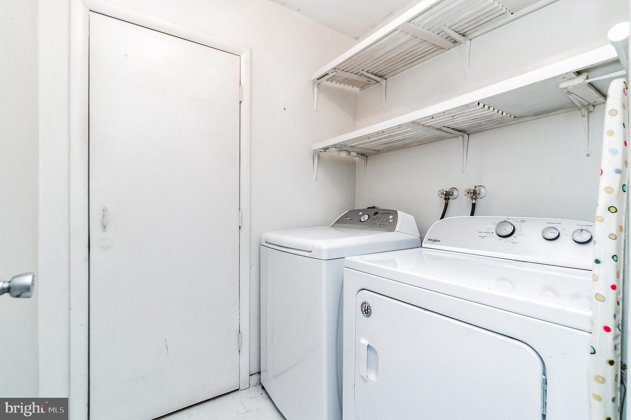 RACQUET CLUB - Residential