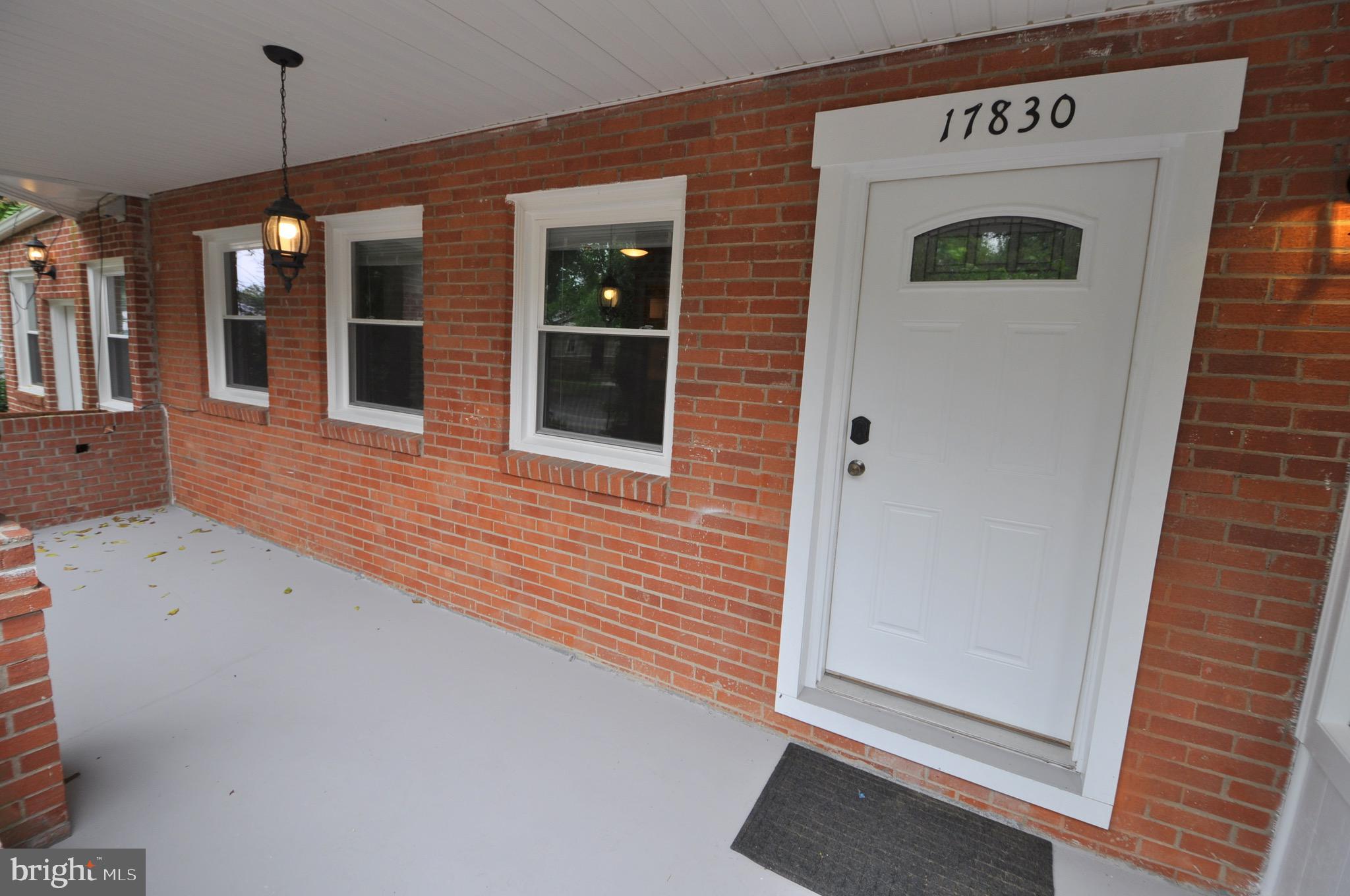 17810 BATESTOWN ROAD