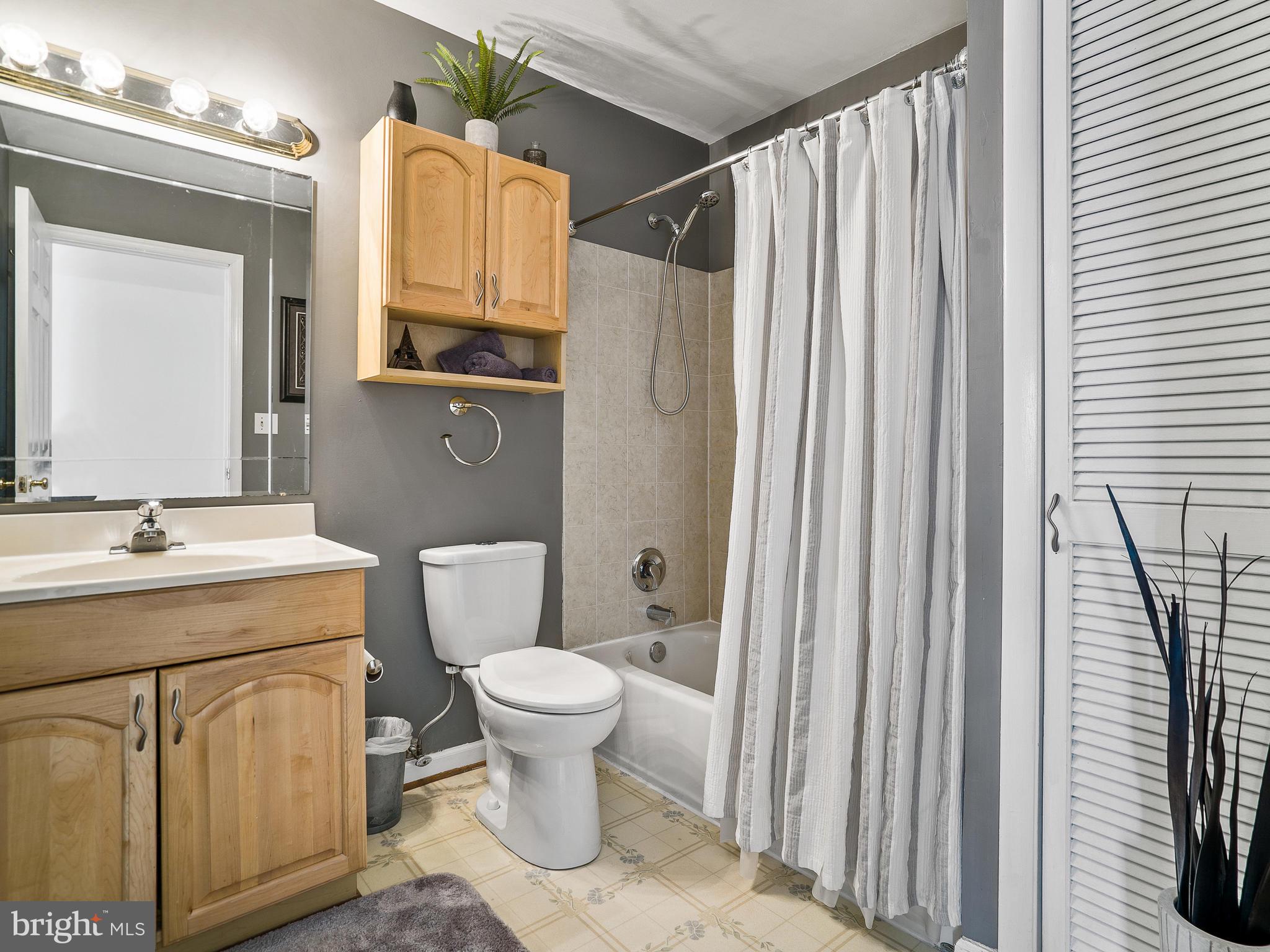 MORRIS HILL - Residential