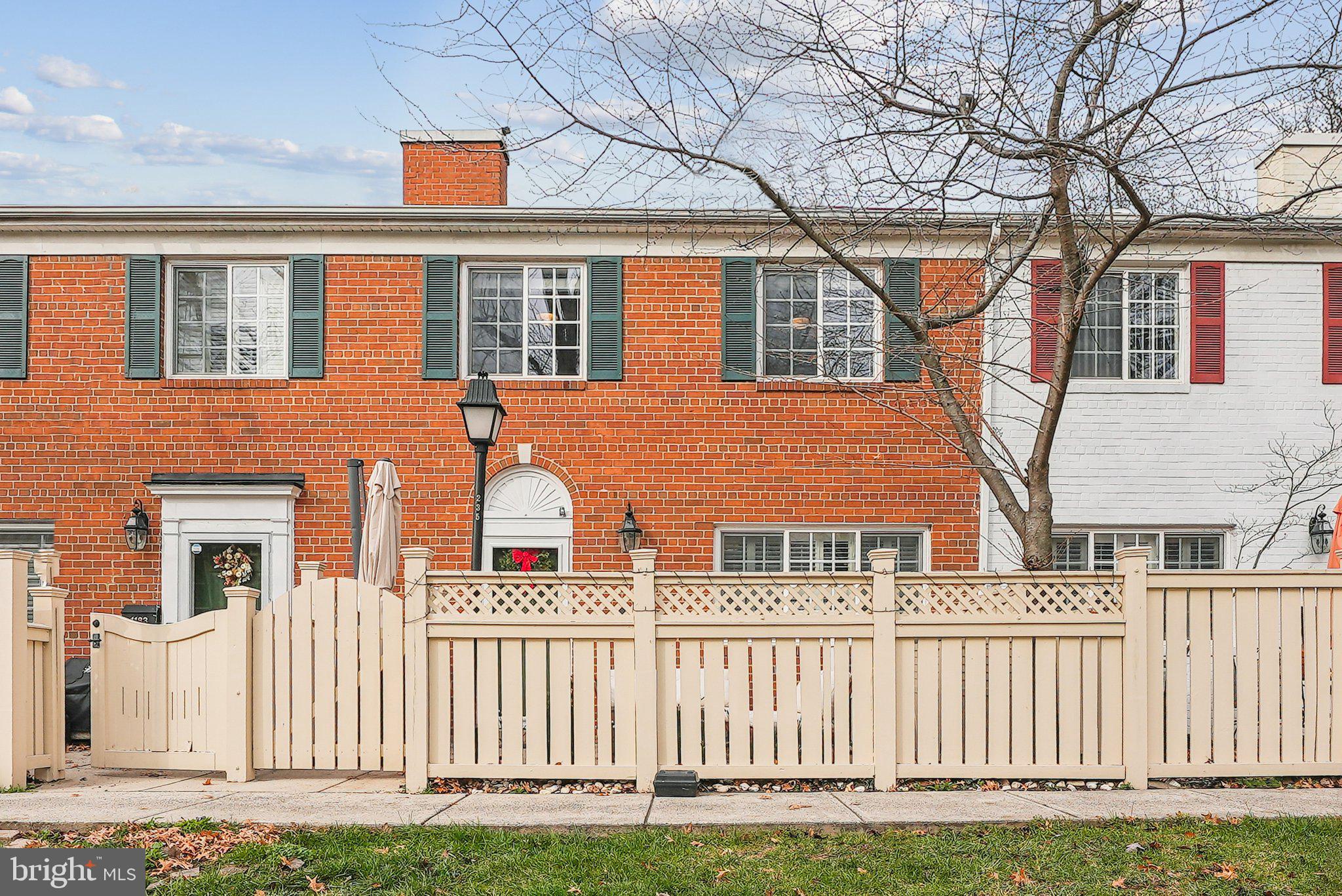 1181 N VAN DORN STREET