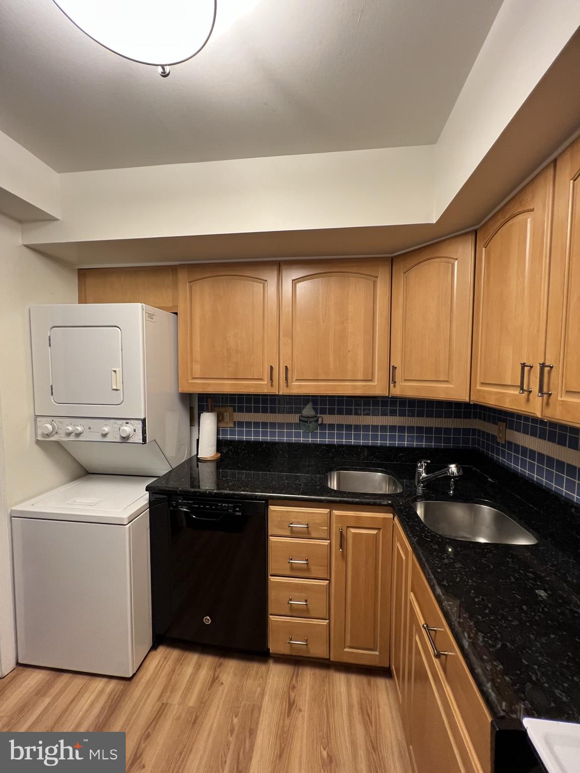 REGENT SQUARE - Residential