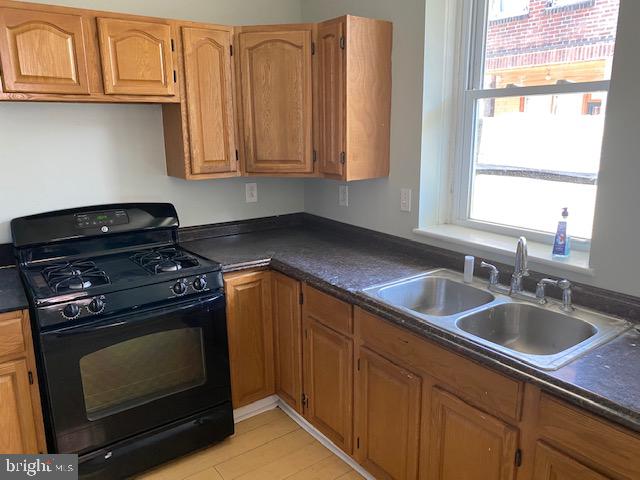 POINT BREEZE - Residential Lease