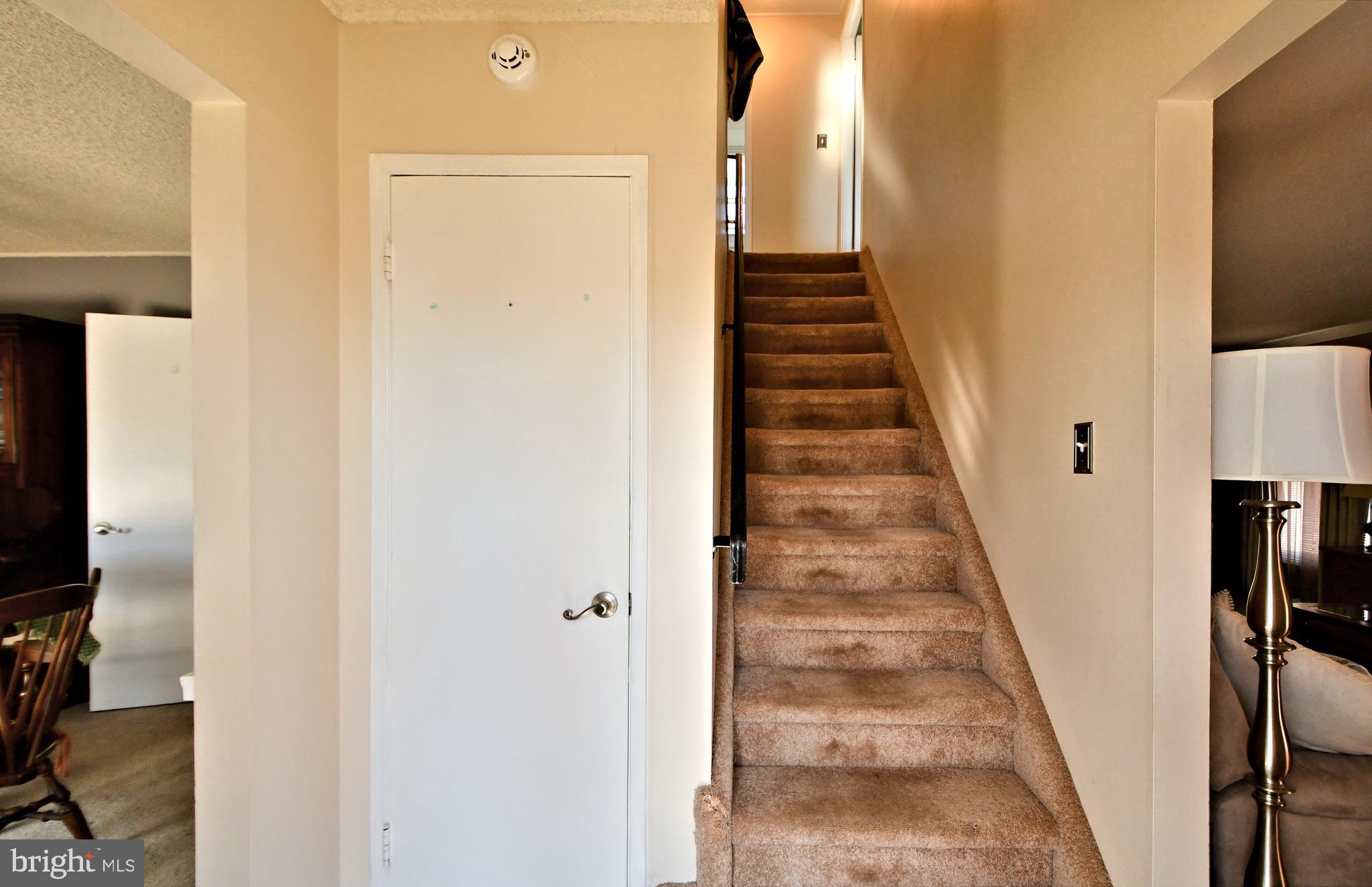 TWIN OAKS - Residential