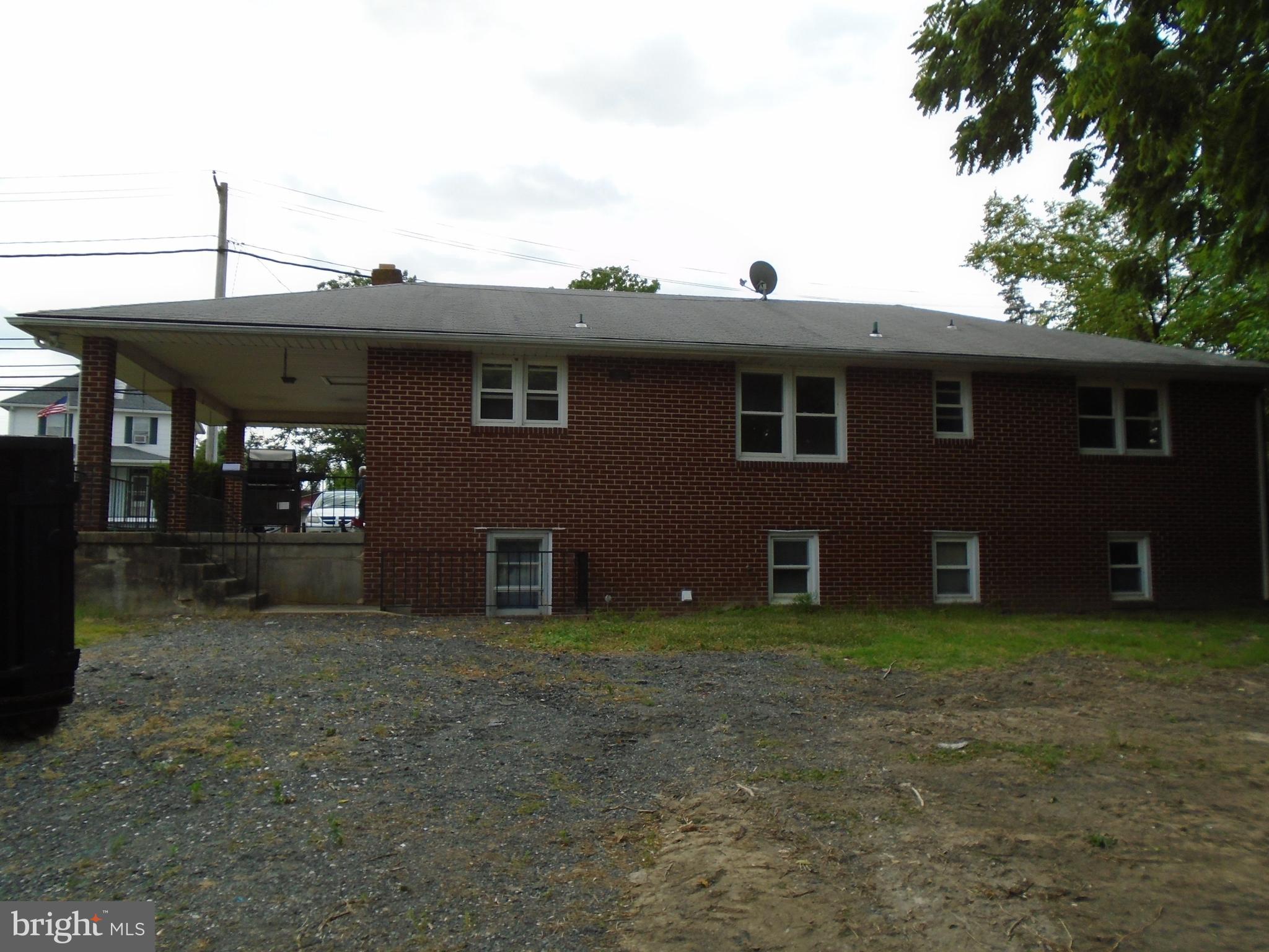 FULLERTON - Residential