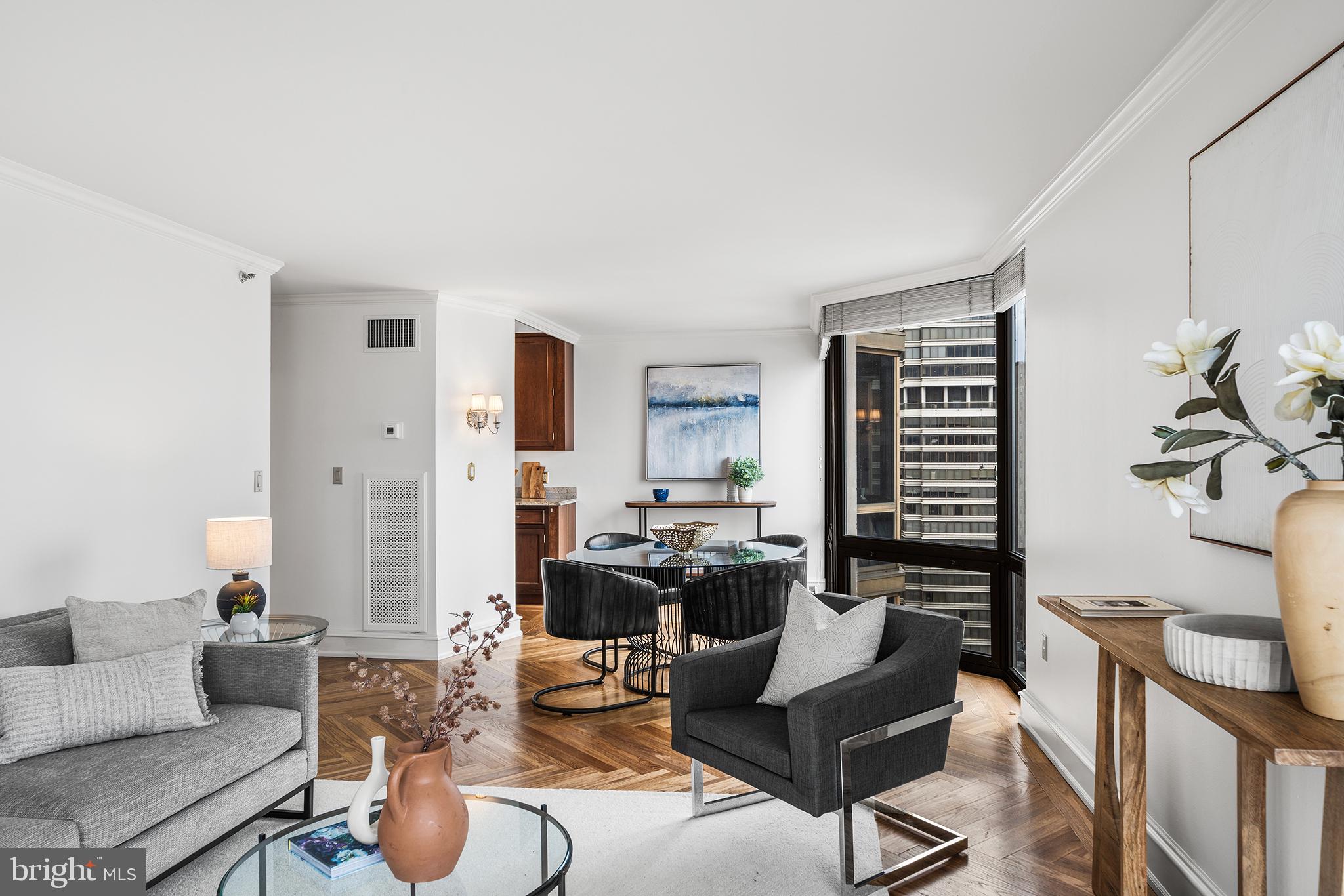 RITTENHOUSE SQUARE - Residential