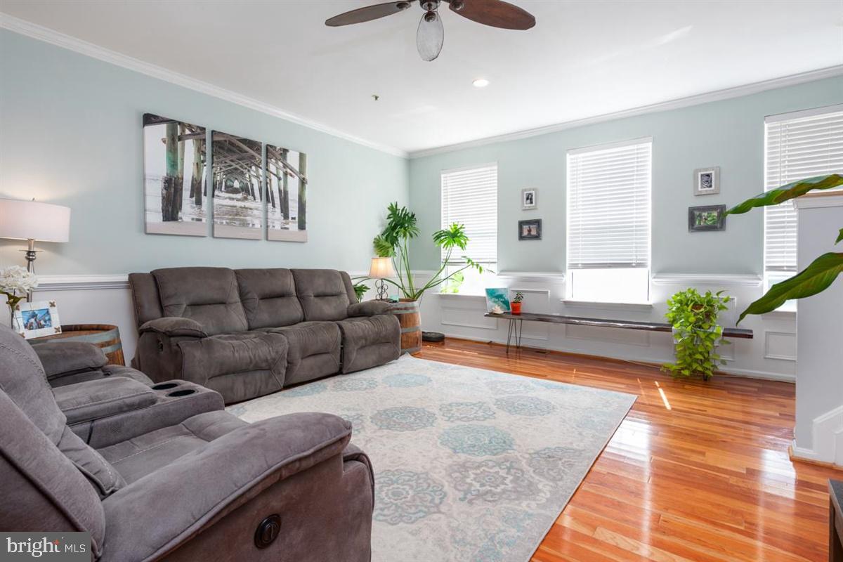 PINEY ORCHARD - Residential